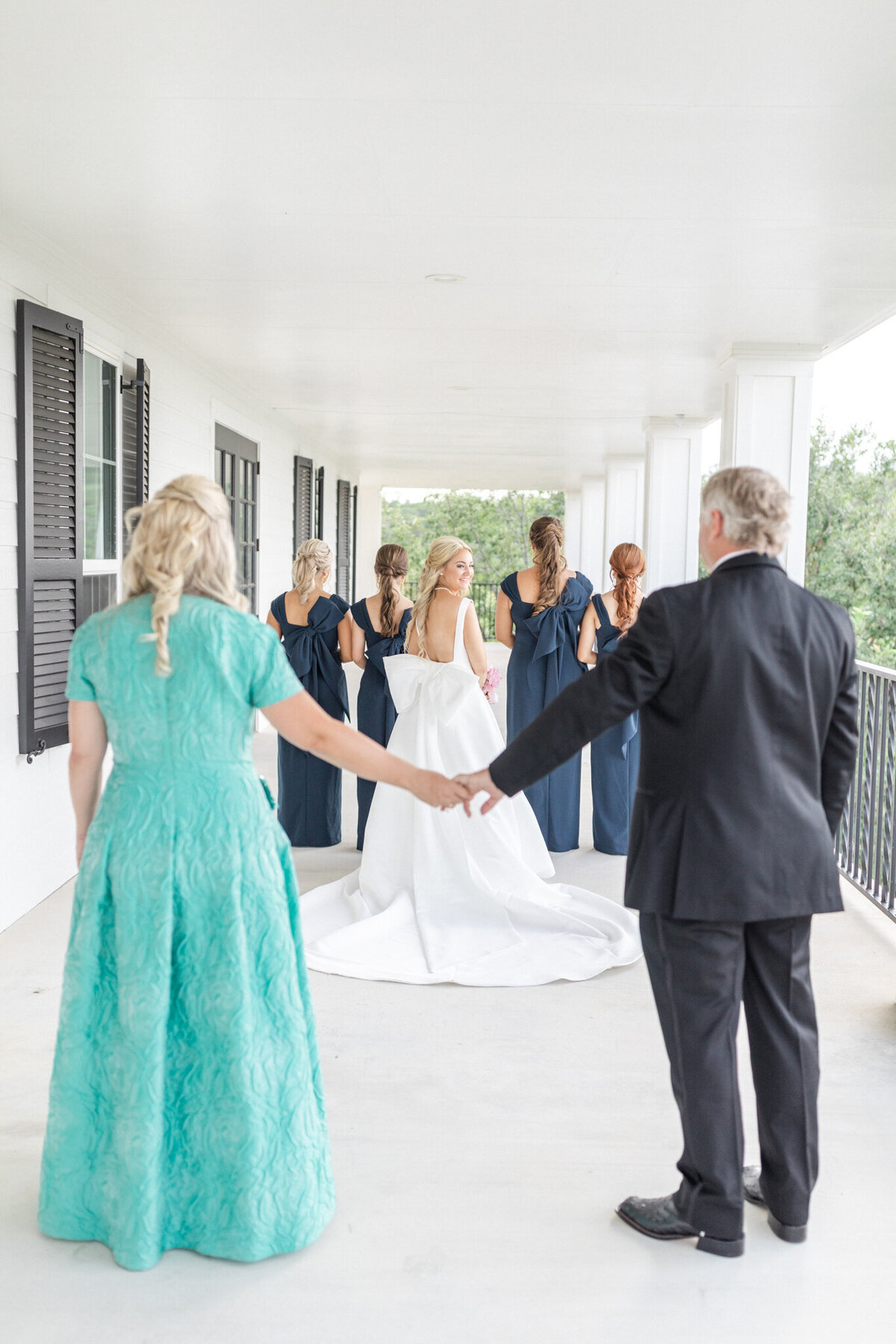 Kendall-Point-luxury-Wedding-Jessica-Chole-Photography-San-Antonio-Texas-California-Wedding-Portrait-Engagement-Maternity-Family-Lifestyle-Photographer-Souther-Cali-TX-CA-Light-Airy-Bright-Colorful-Photography-15