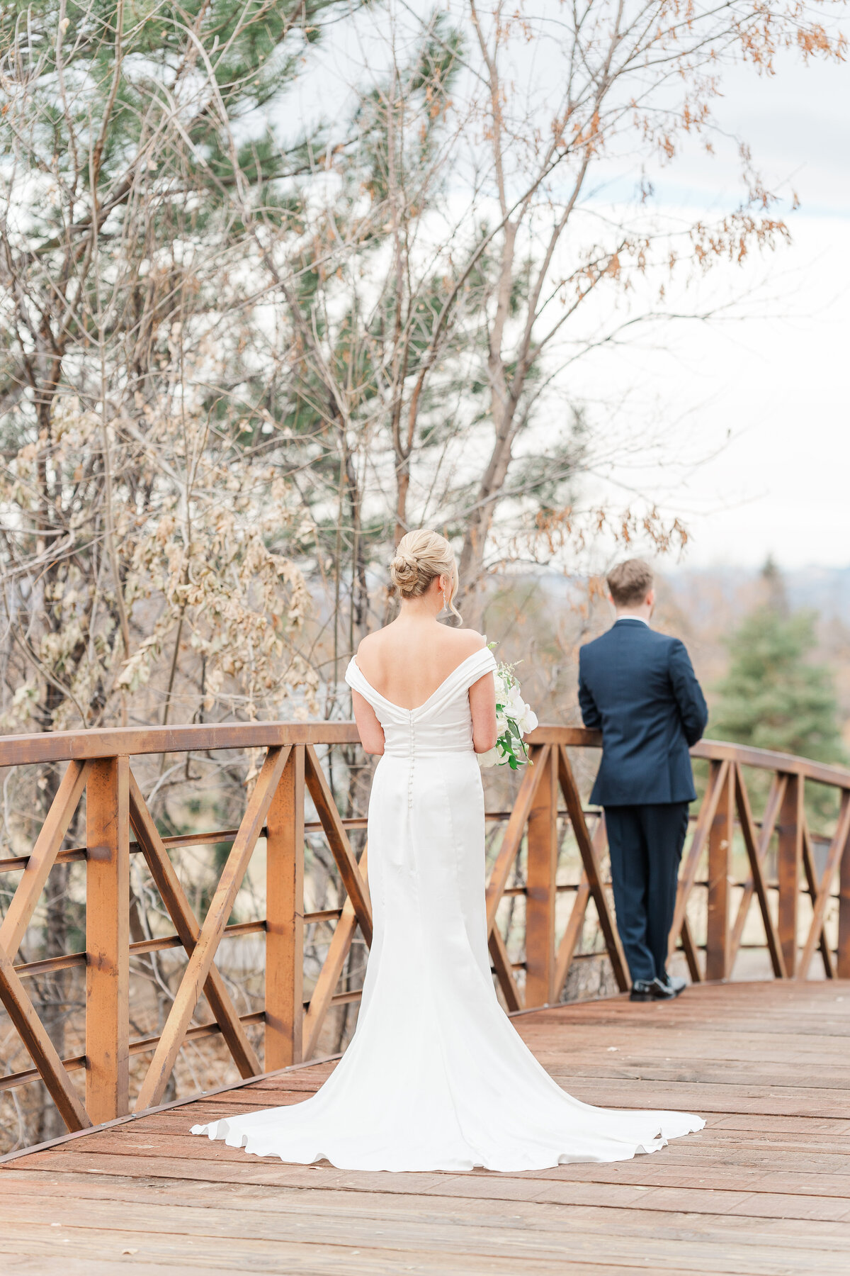 Wellshire Denver Colorado Classic Winter Wedding Elena Spraguer Photography 0014