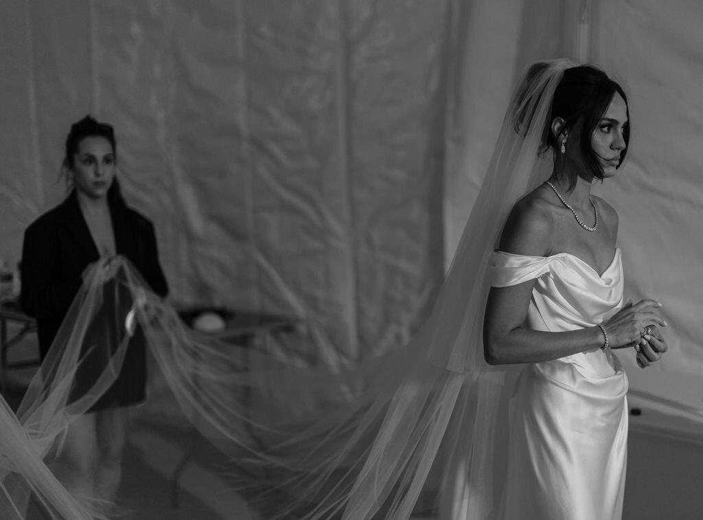 Candid_NikiRhodesPhoto(76of168)