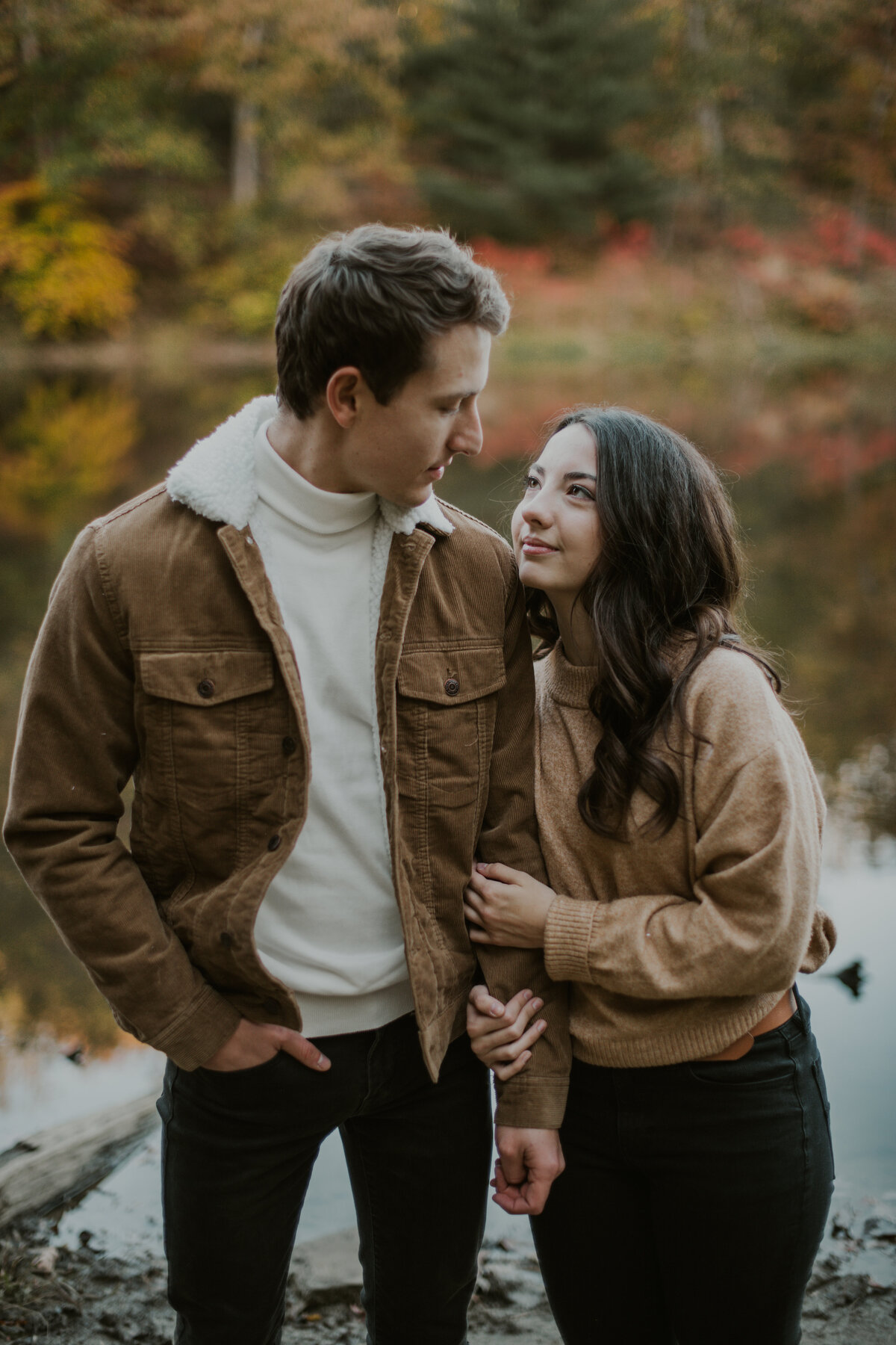 DSC_4580Fall Mountain Engagement