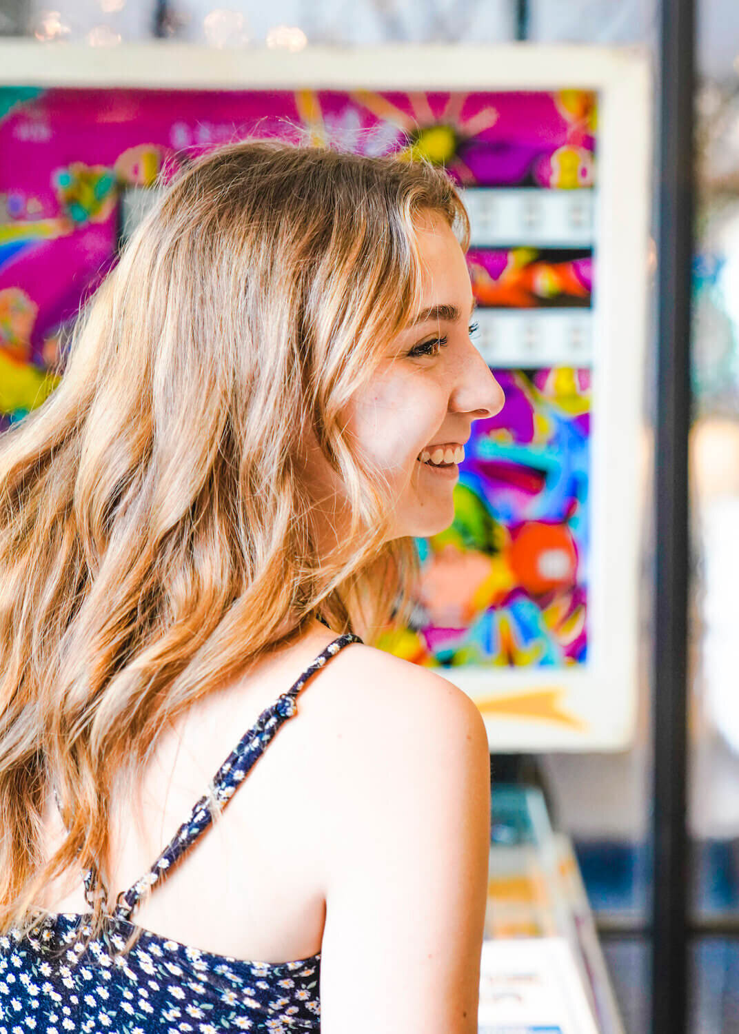 denver photography senior pictures - girl smiling to side