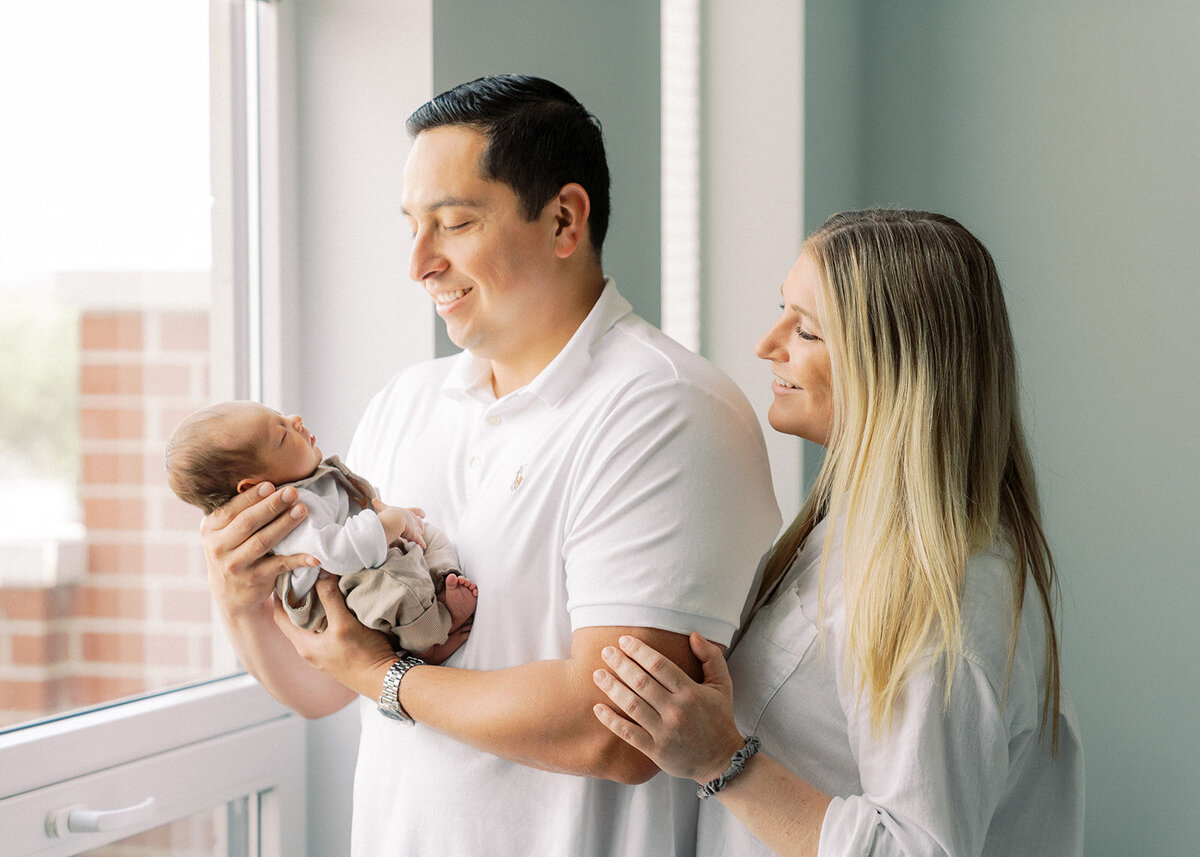 06.22.24 Sotelo Lifestyle Newborn Portraits Chicago.monicamirandaphotography-05_websize