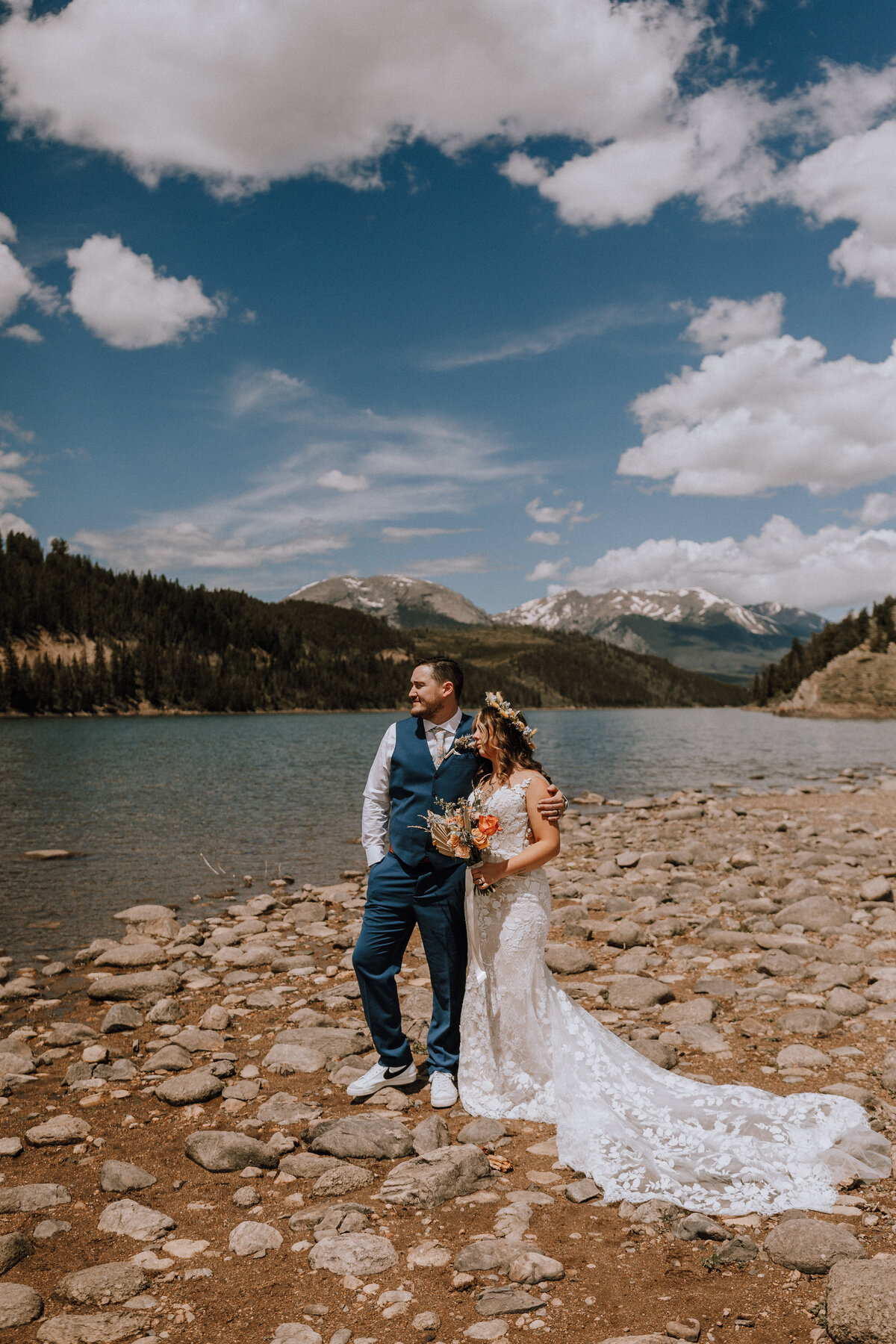 bride and groom eloping at sapphire point overlook