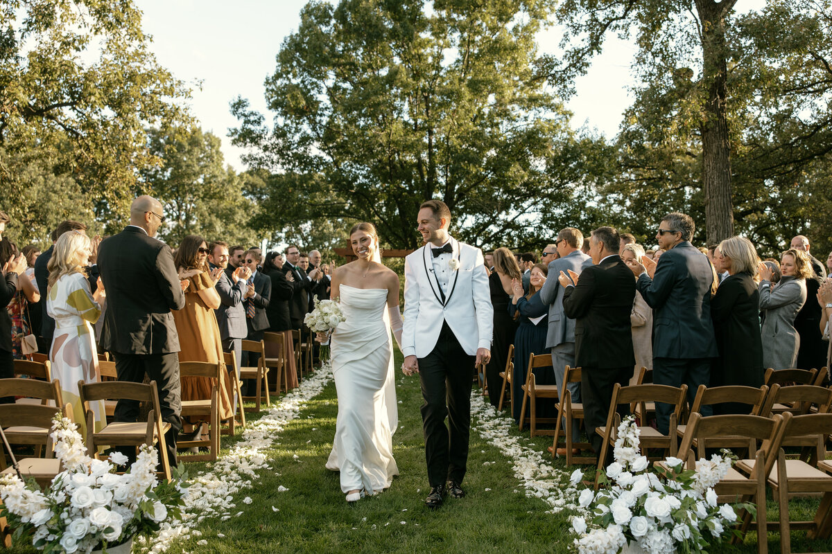 Abigail Anne Photography Storytelling Wedding Photographer in Colorado and Chicago — Wedding Photo 60