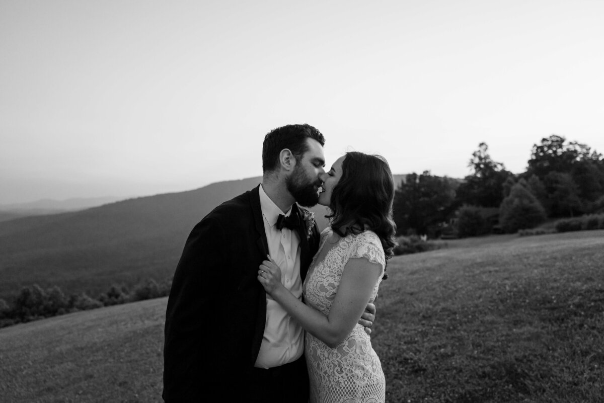Blue-Ridge-Mountains-Wedding-110