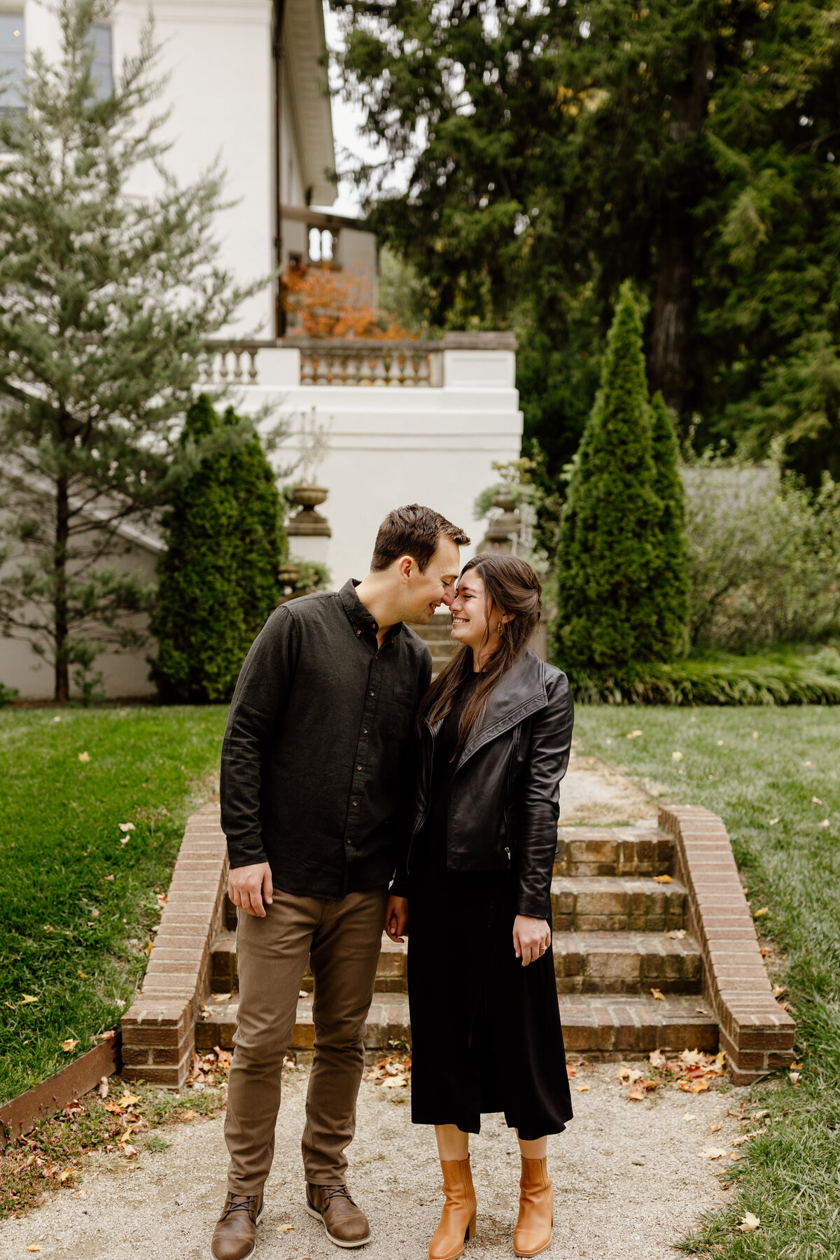 meg-thompson-photography-newfields-indianapolis-engagement-simone-steven-15