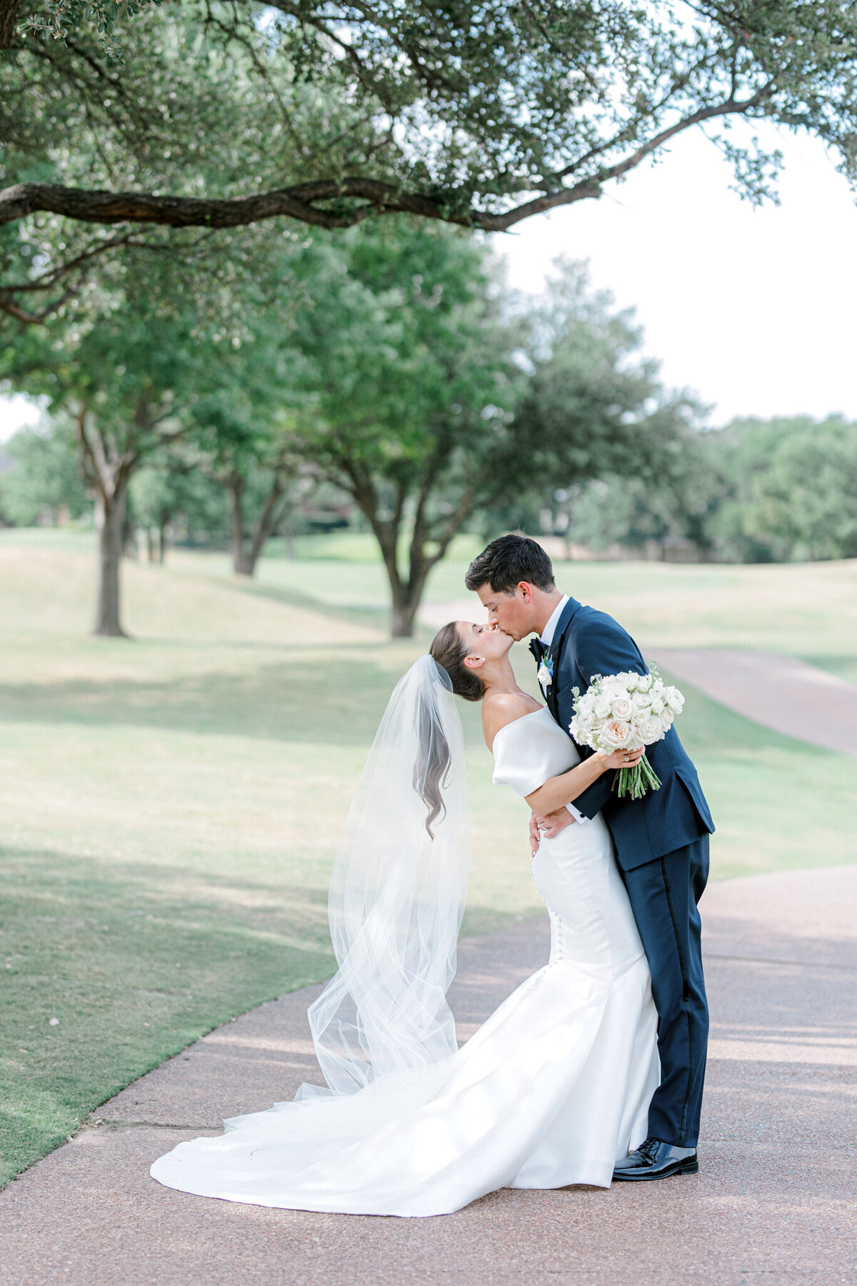 Annie & Logan's Wedding | Dallas Wedding Photographer | Sami Kathryn Photography-9