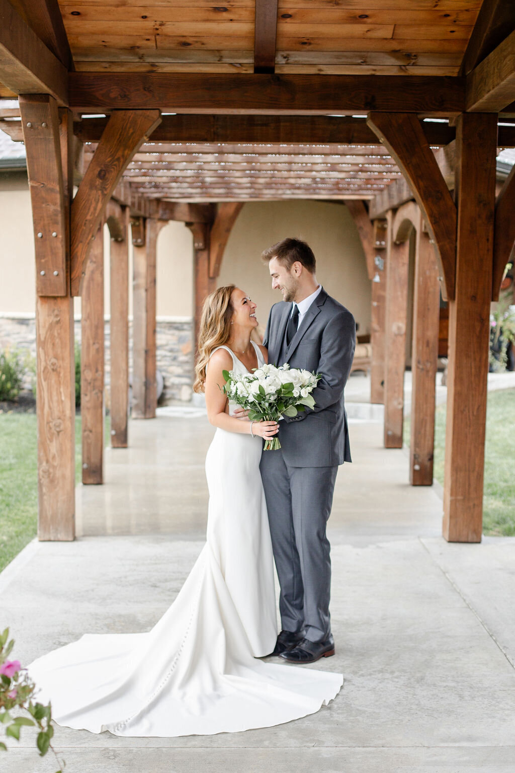 emily_and_nickweddinghighlights082