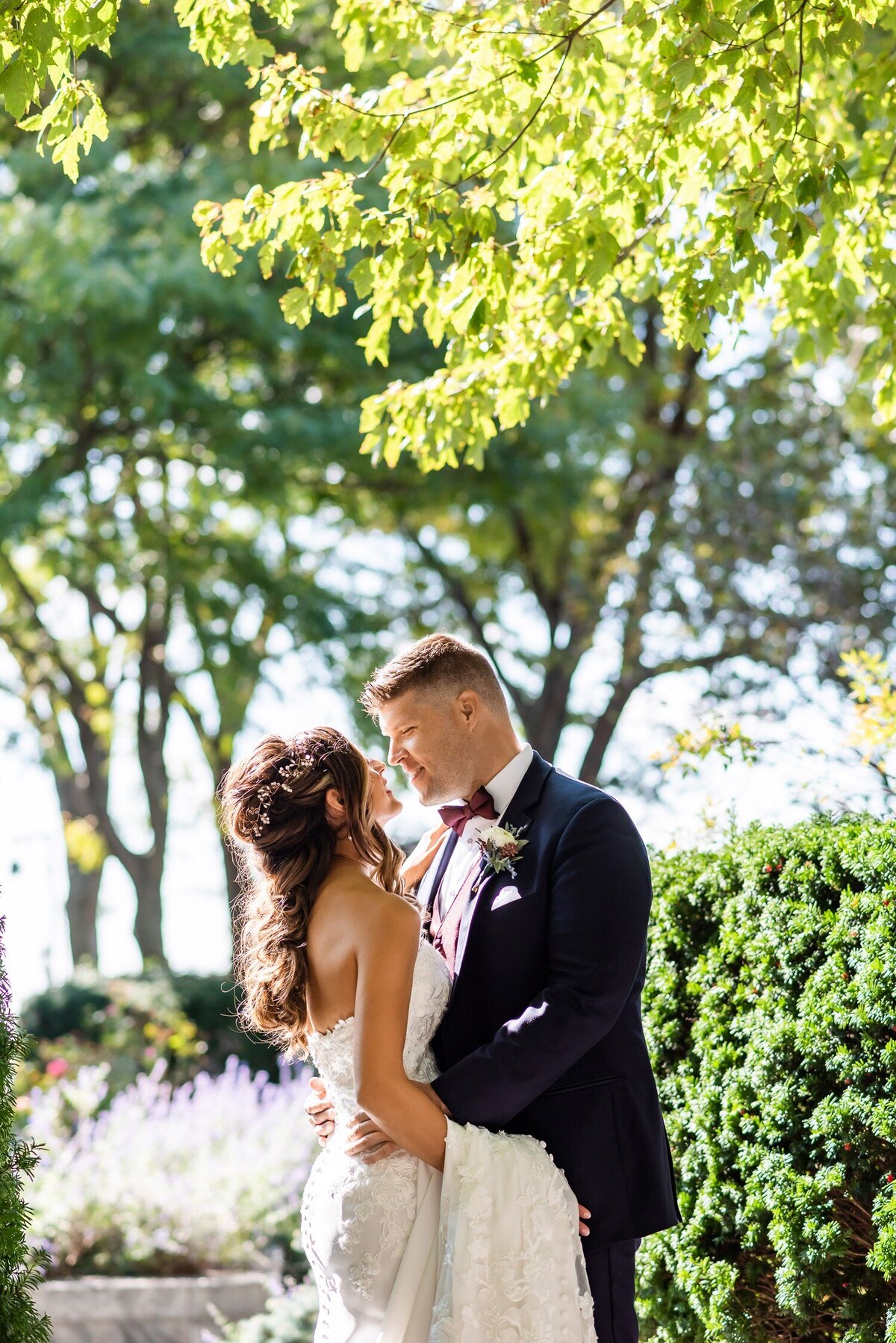 emma-cleary-new-york-nyc-wedding-photographer-videographer-slideshow-linera-8