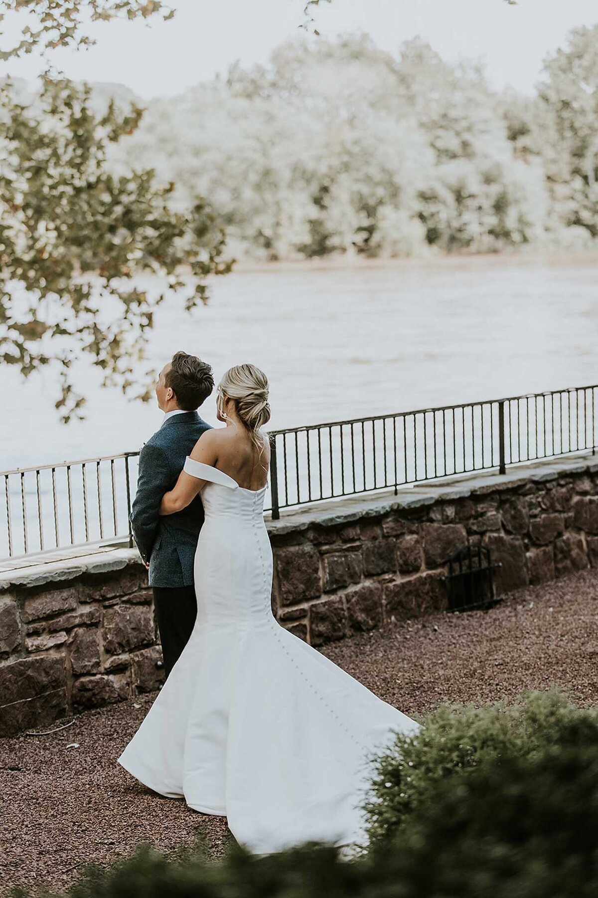 jaclyn-fisher-events-planning-joyful-fall-wedding-in-new-hope-28