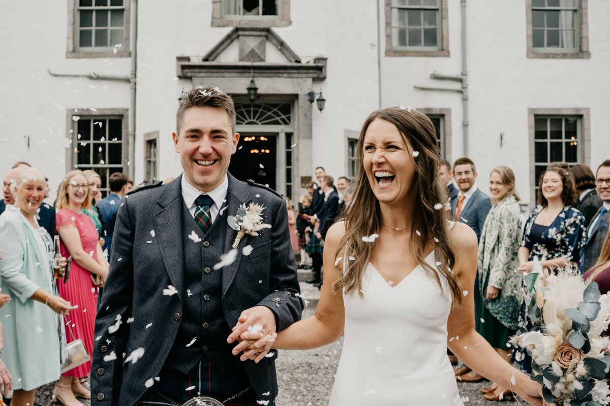 Banchory Lodge wedding photography by Aberdeenshire based wedding photographer Scott Arlow9