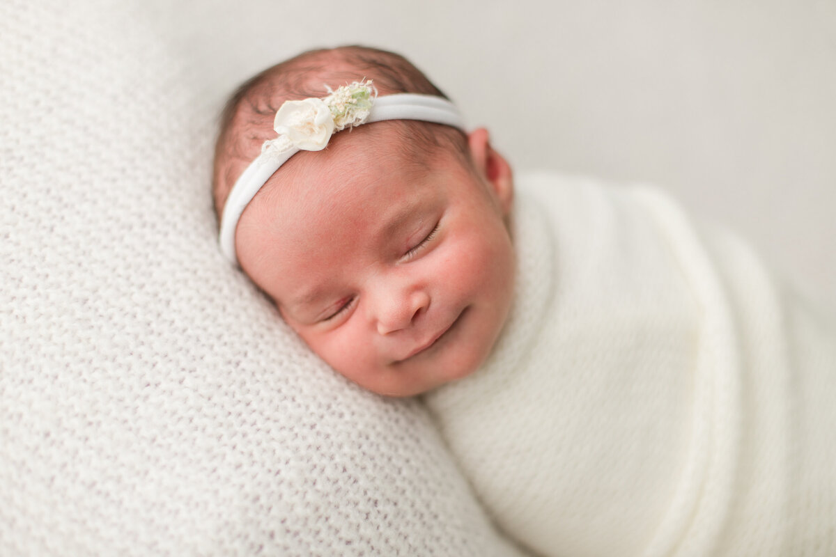 Kelowna-newborn-Photographer-10