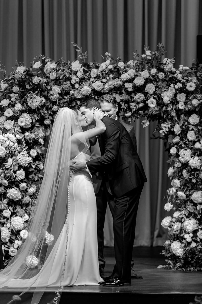 Classic Wedding at City Church of Evansville with Reception at ECC140