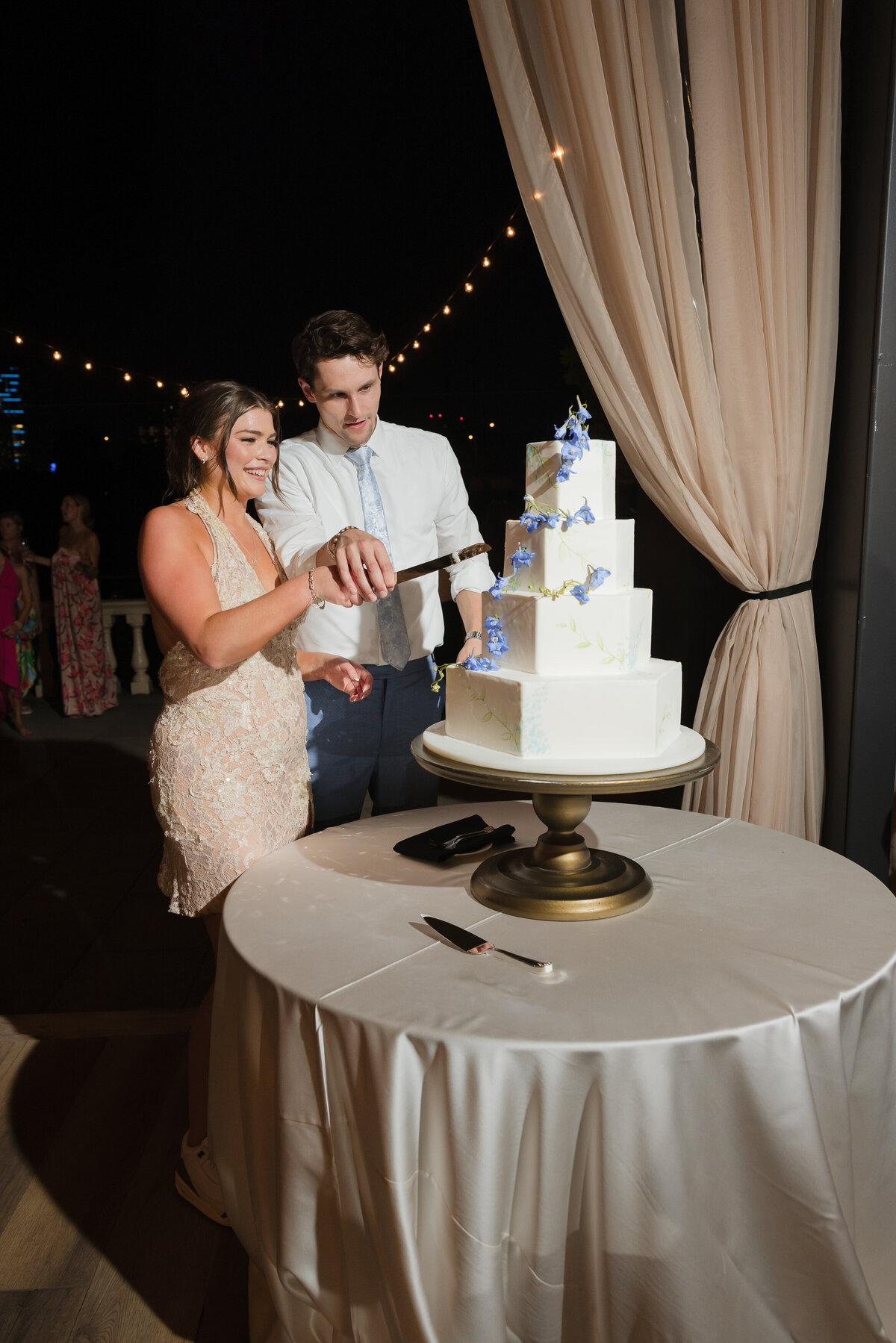 water-works-cescaphe-philadelphia-wedding-107