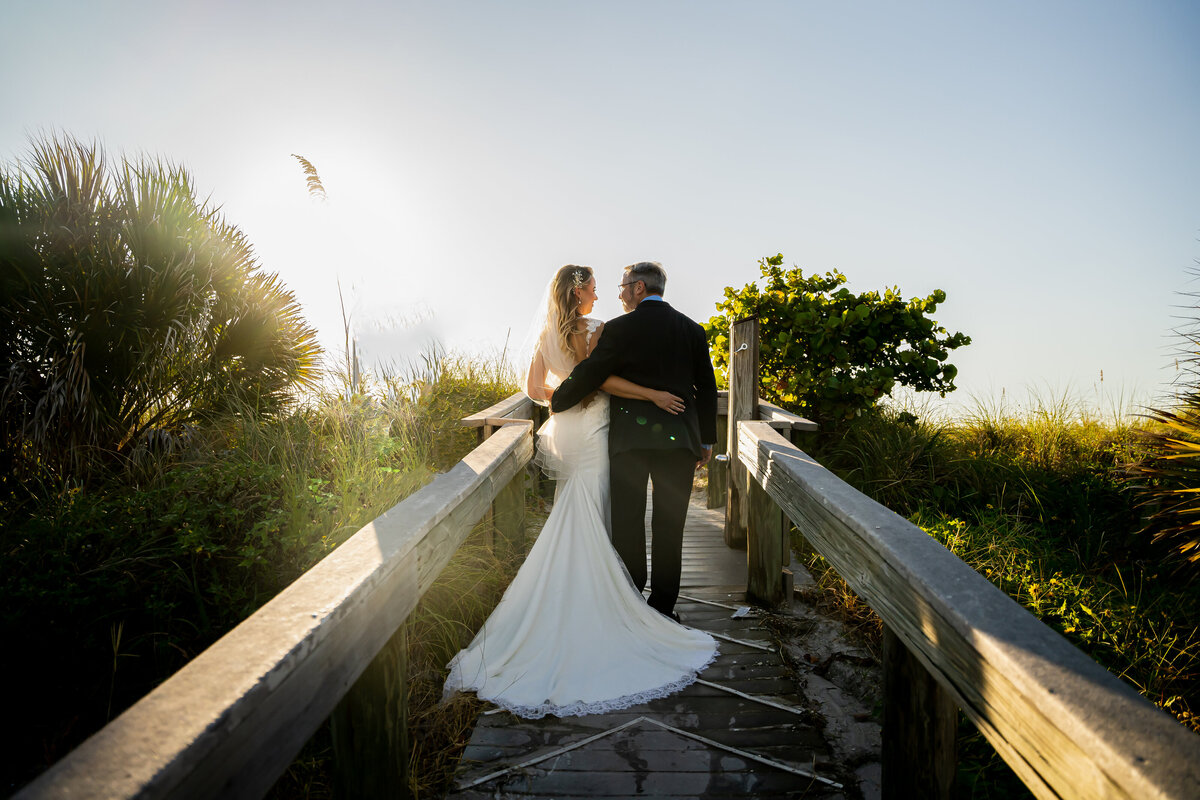 vista-at-the-top-Residence-Inn-by-Marriott-st.pete-wedding-maddness-photography--3