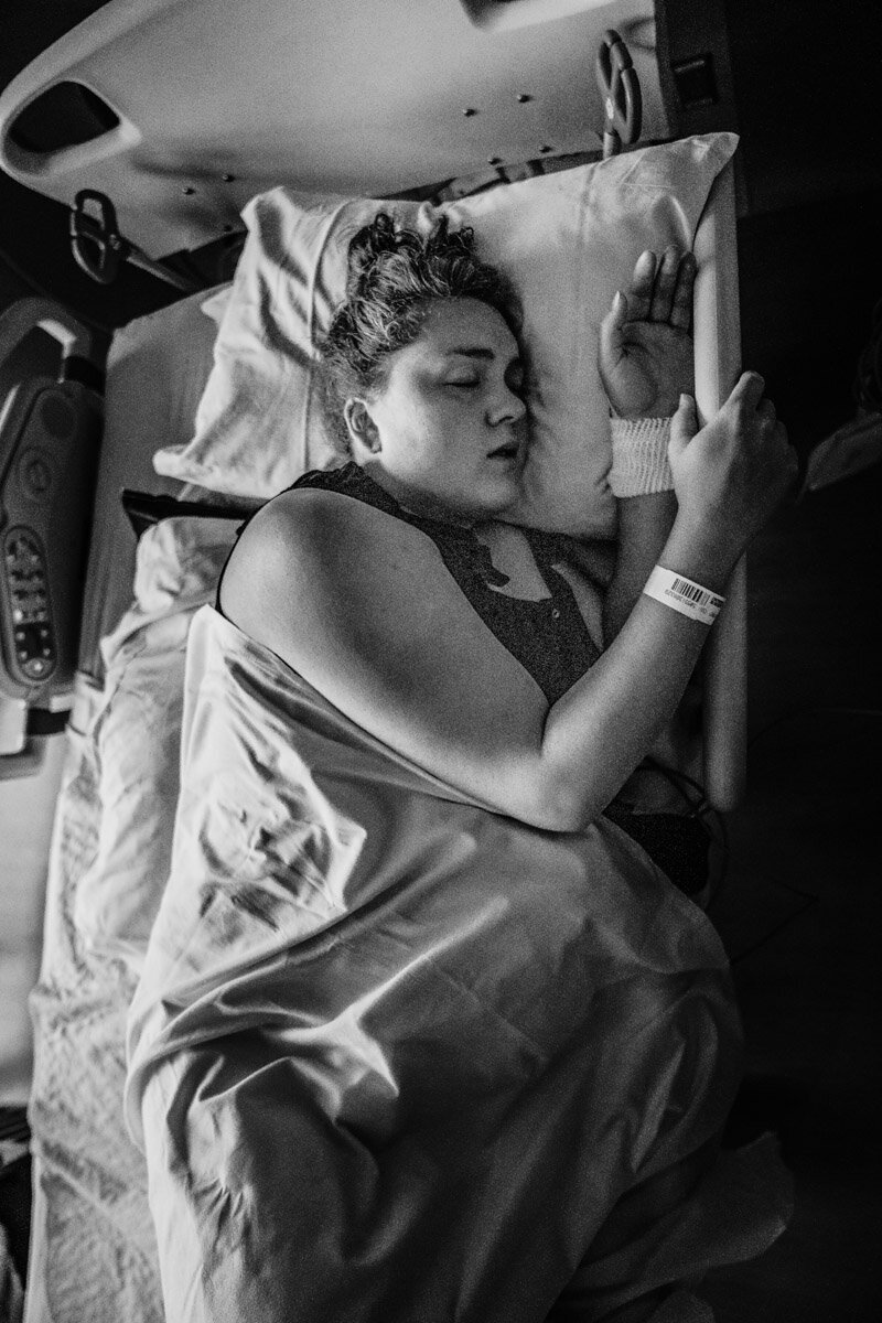 hospital-birth-photography-f-007
