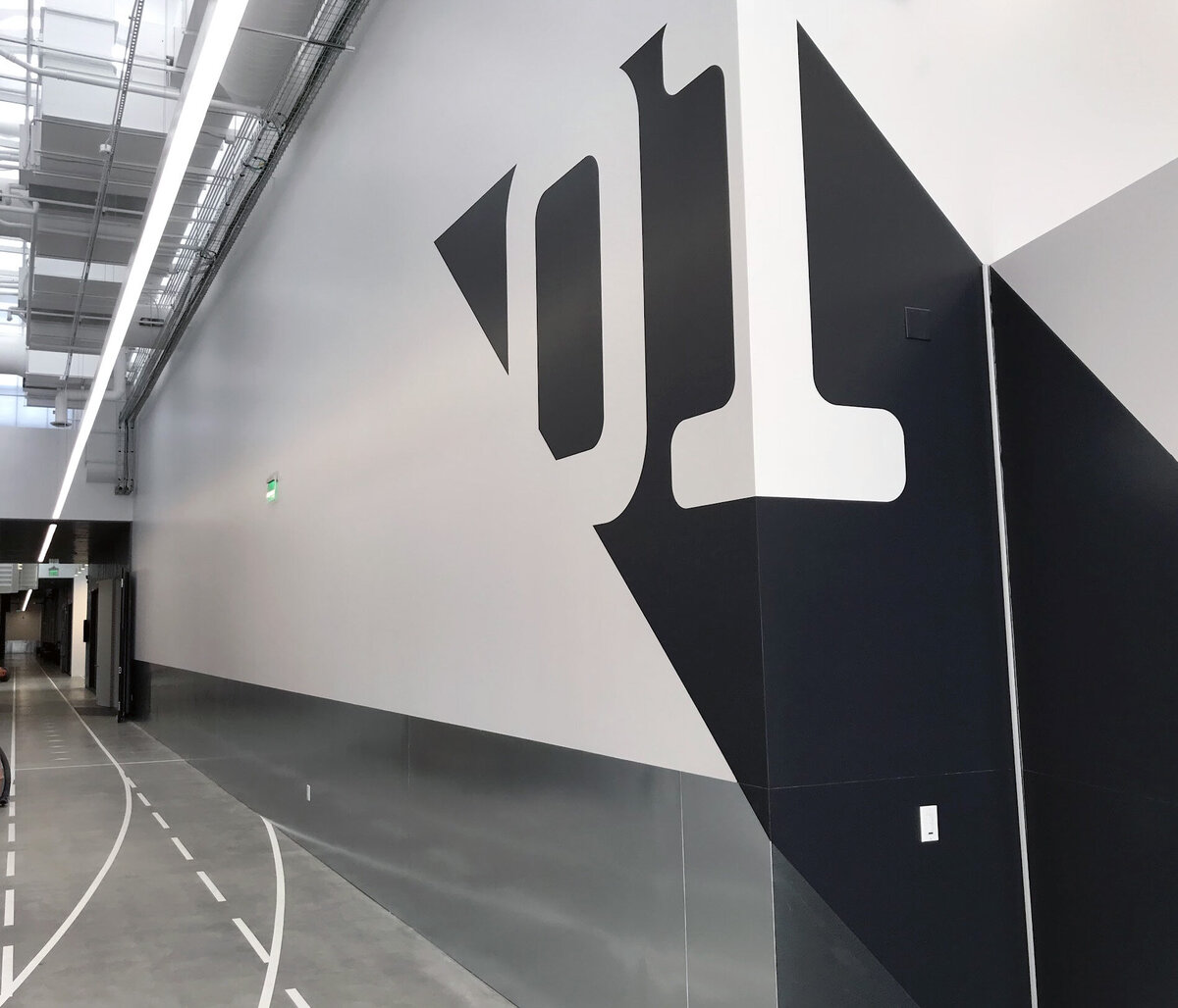 ICON_Hallway2