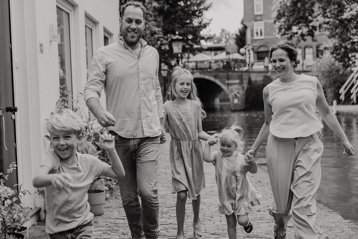 WEB - Maayke, Michel, Moïse, Elias & Filou - Familieshoot-reportage Utrecht | Samantha Bosdijk Photography-3