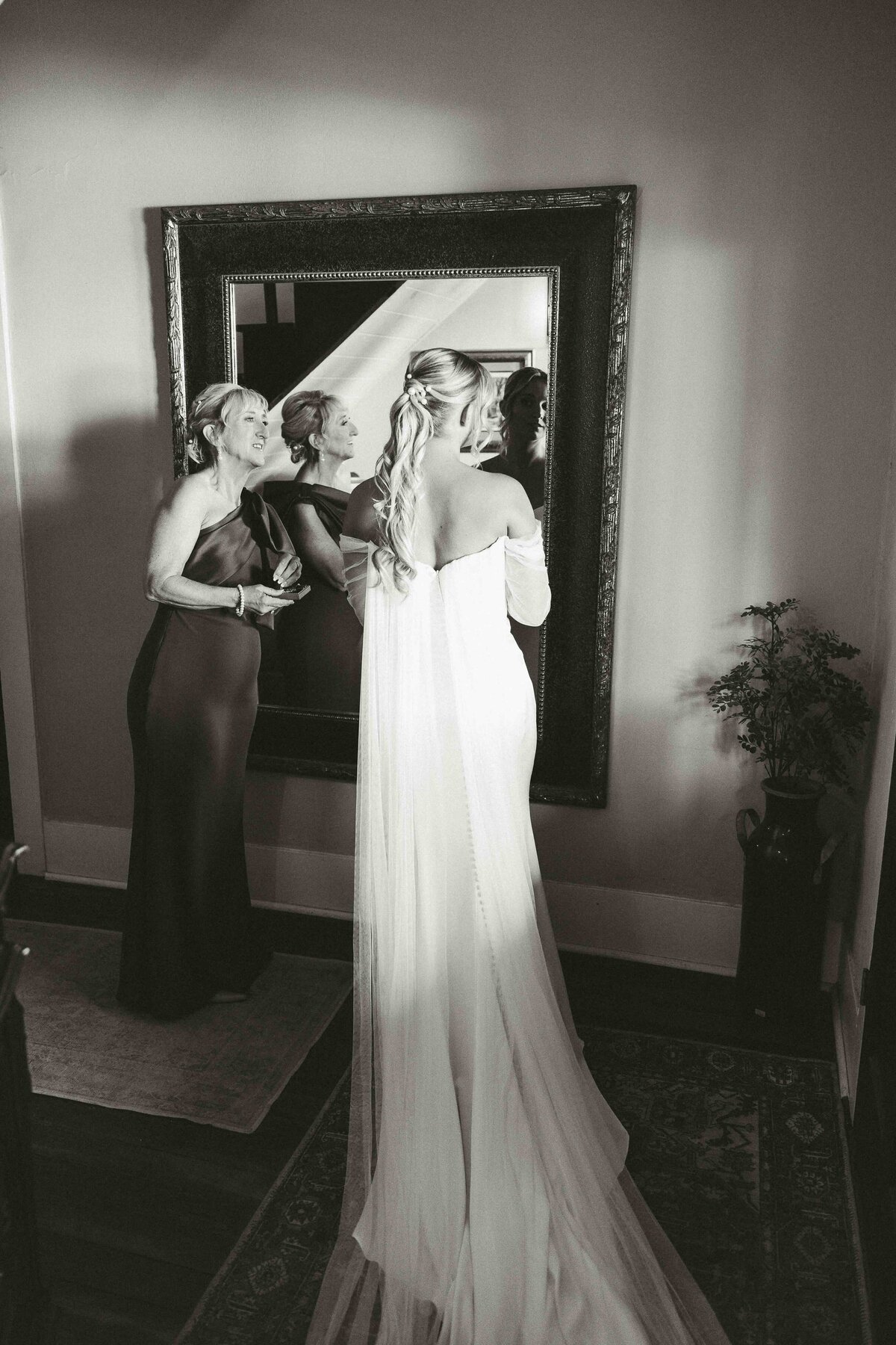 LaurenTrevorWeddingBW-22