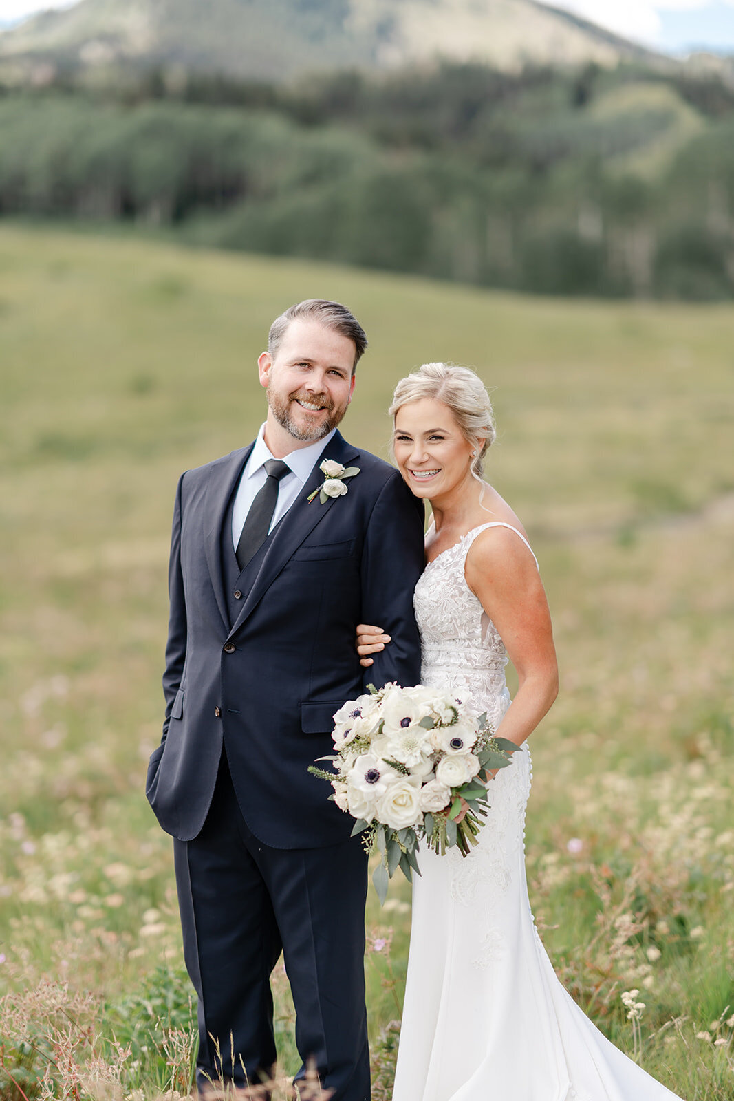 montage-deer-valley-summer-park-city-utah-wedding-logan-walker-425L-0468
