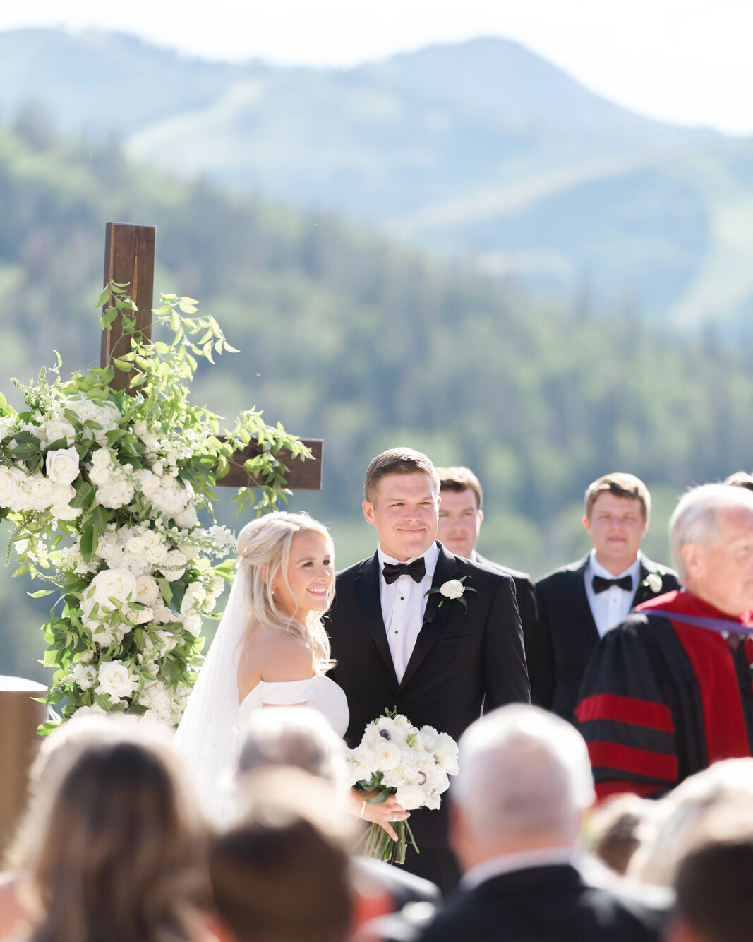 stein-eriksen-lodge-july-summer-park-city-mountain-wedding-pepper-nix-2212-1350