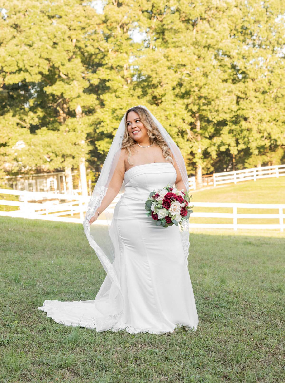 bride-at-Glen-Gardens-Fredricksburg-Virginia