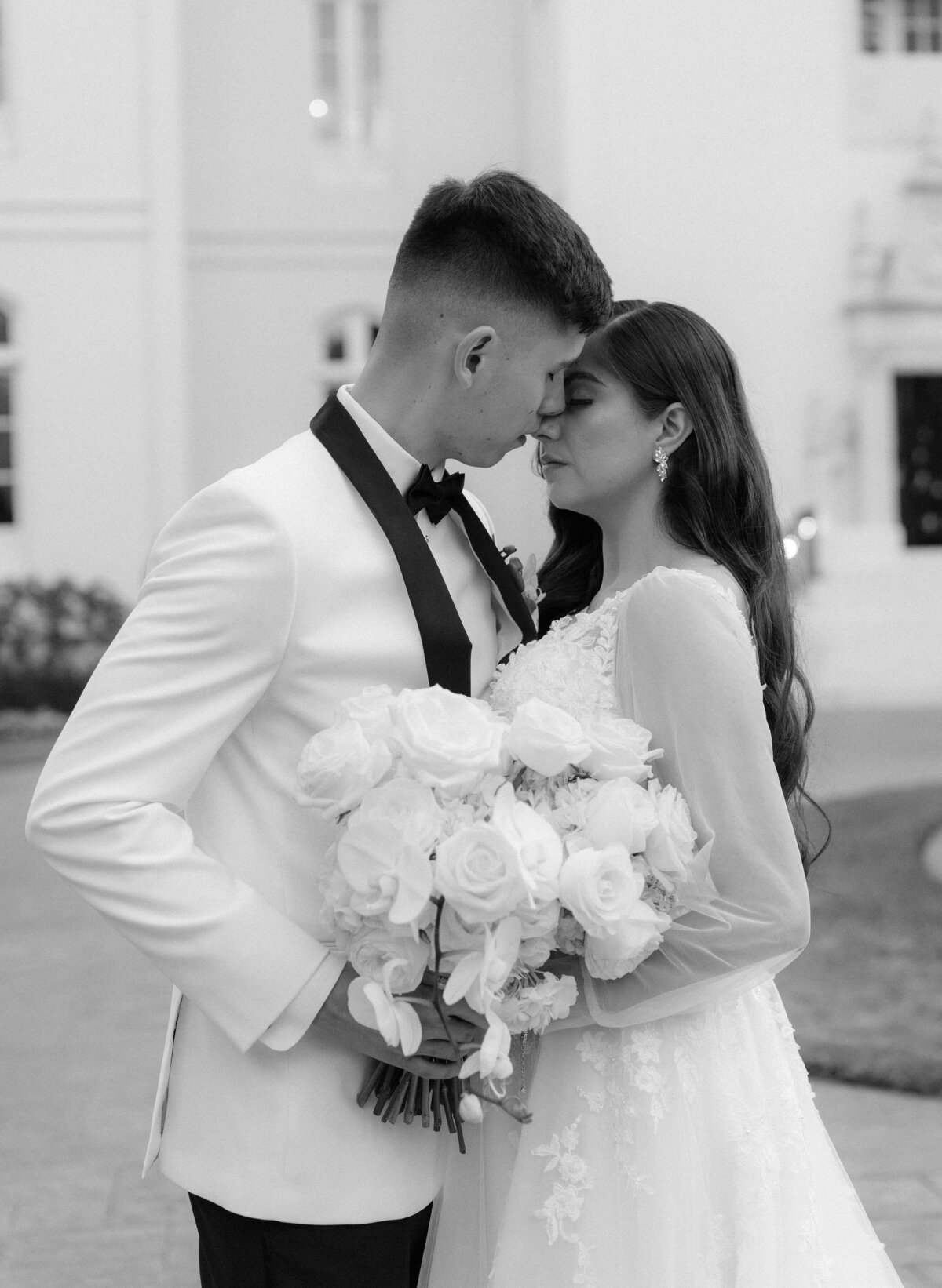 L&H_WED-327