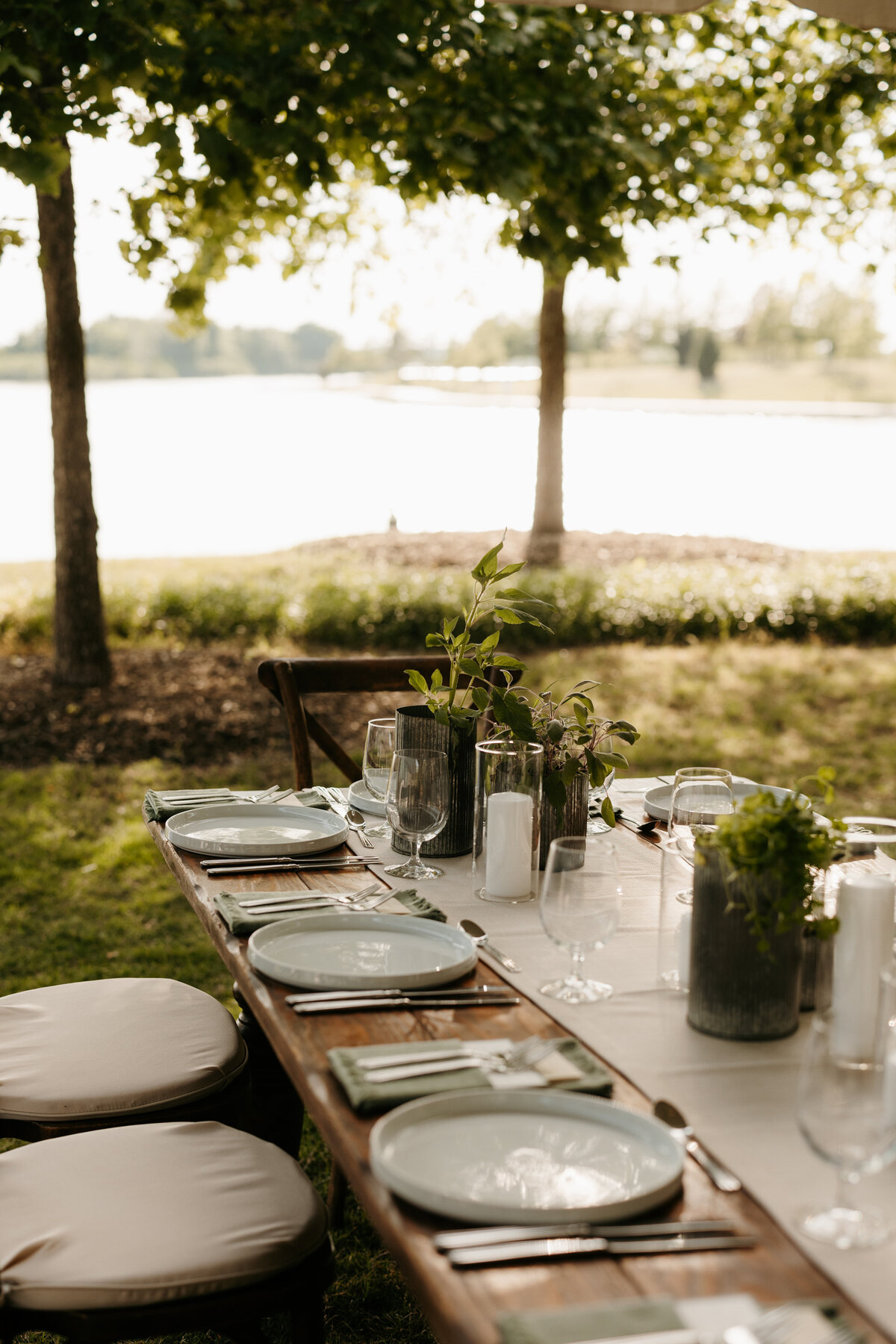 lakeside dinner tennessee