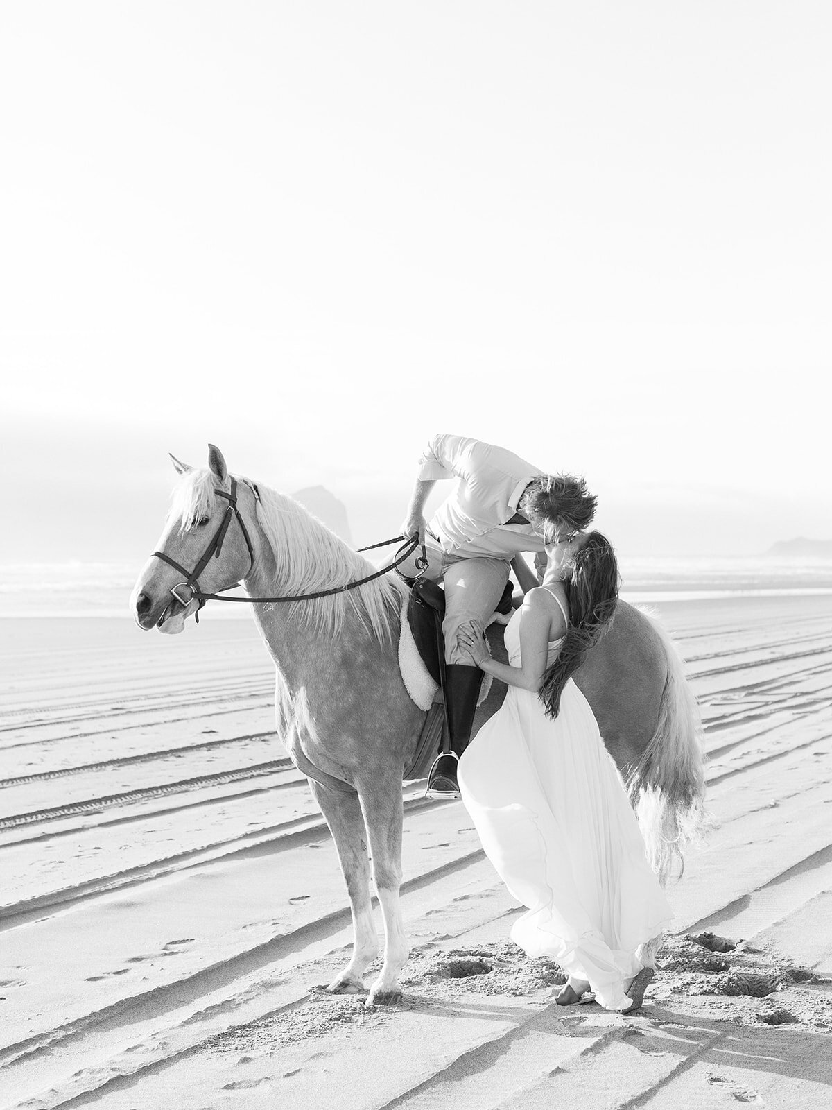 western horse engagement sessionYtflZ575711730x