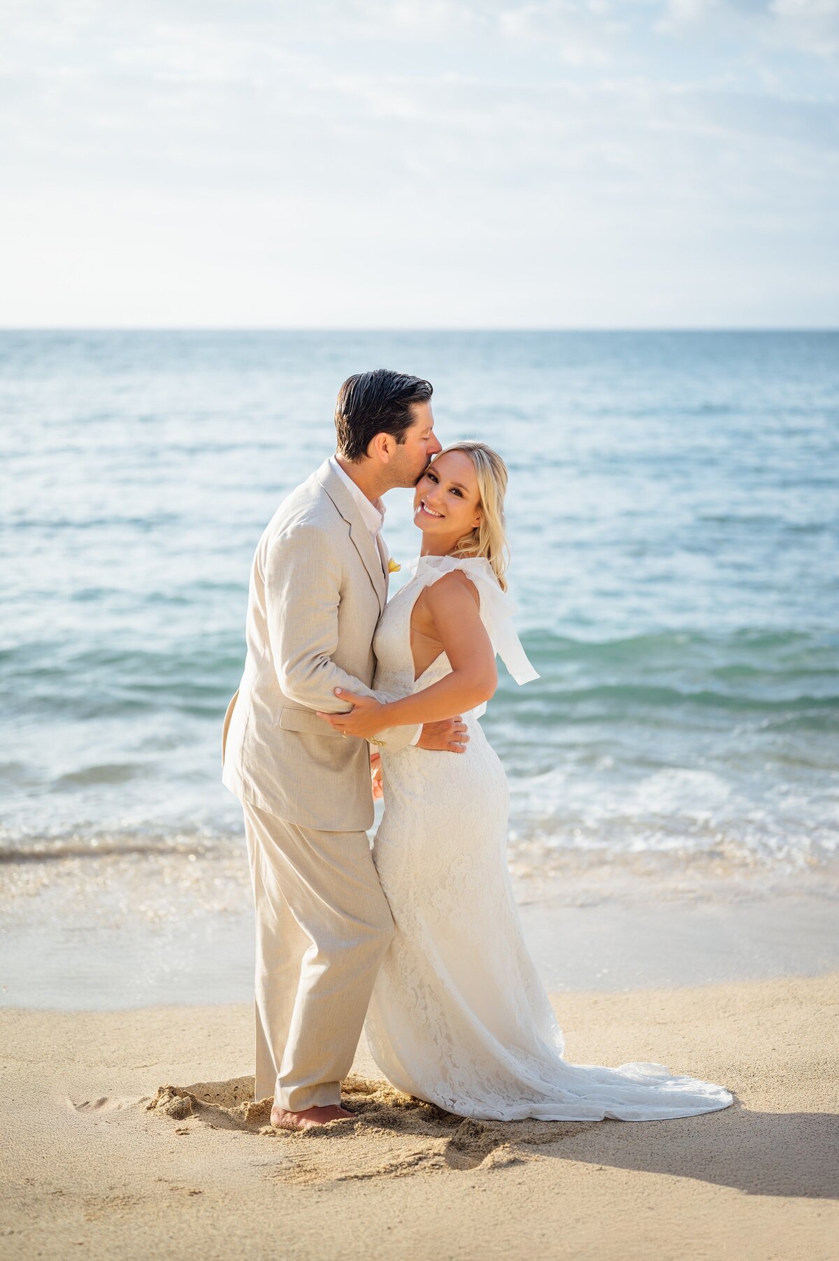 mahaiula-beach-elopement_0013