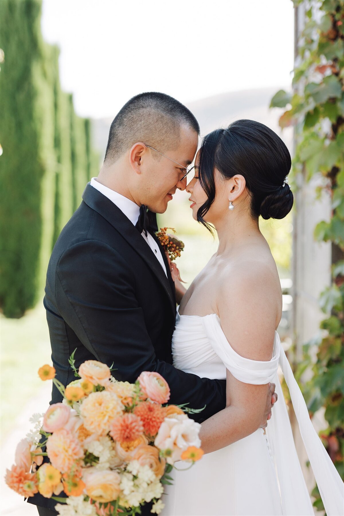 viansa-sonoma-wedding-annie-ben-ashley-carlascio-photography-0201