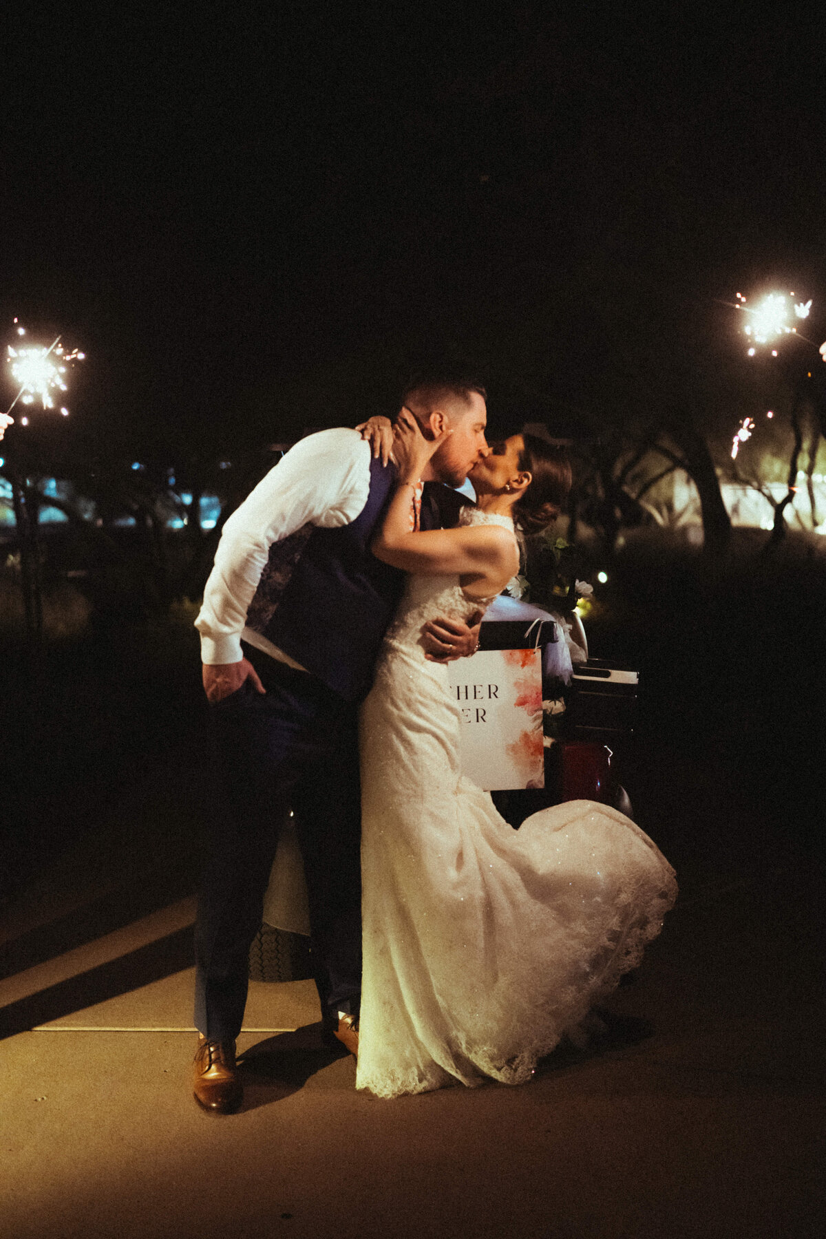 Sarah & Steven Wedding Sneak Peeks-168