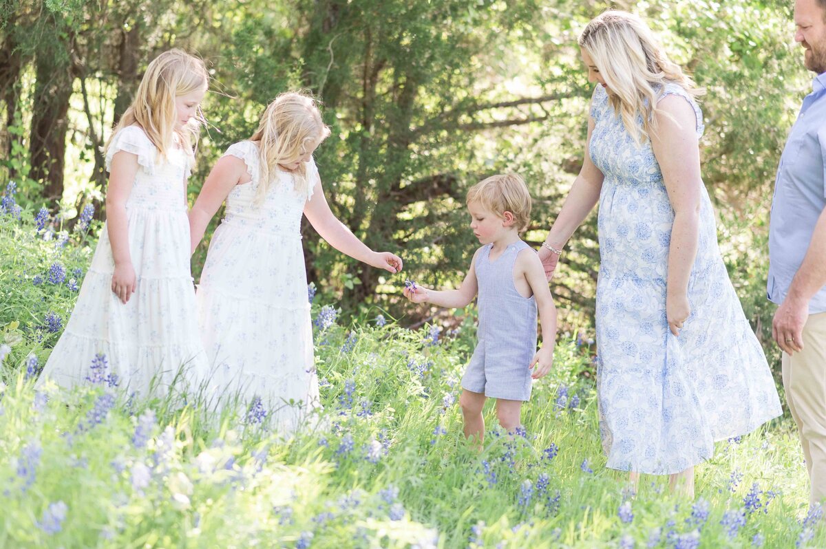 TiffanyCassidyPhotography_MckinneyTexas_Bluebonnets-38