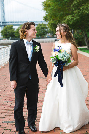 16-19-39-Best-Philadelphia-Wedding-Photographers-08-12-17