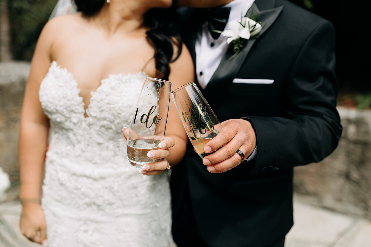 amber-whorter-sunken-gardens-florida-elopement-chantilly-chic-celebrations-15