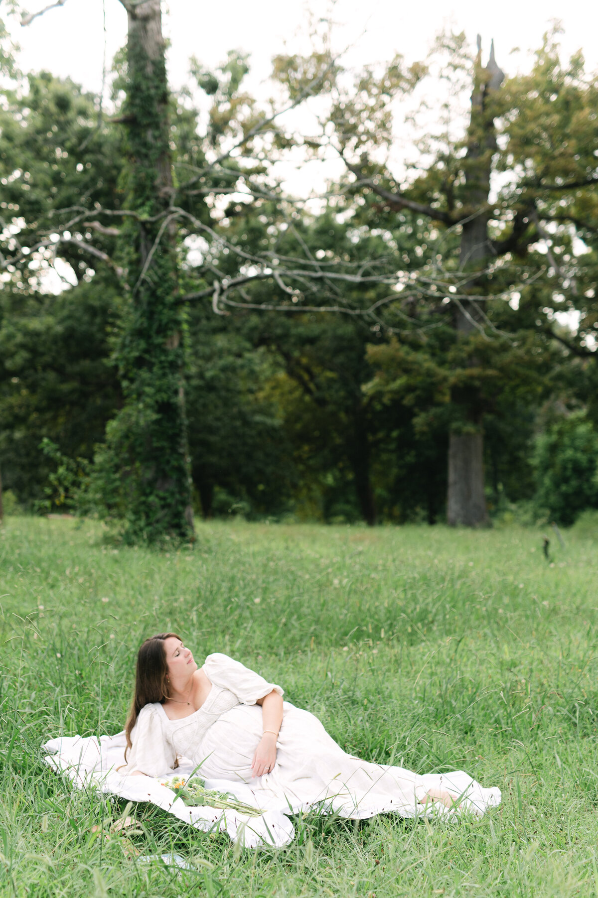 Polina and Sean Maternity Chelsea Schmidt Photography 2024-23