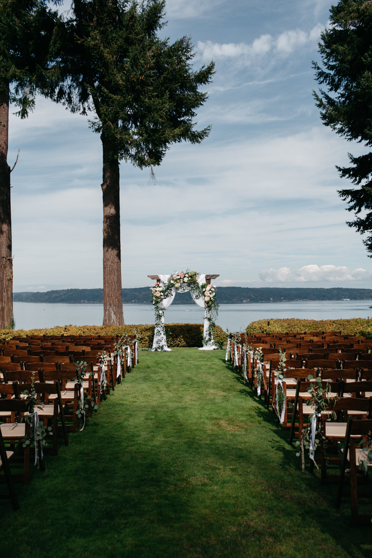 Stunning outdoor wedding on the water in Seattle.