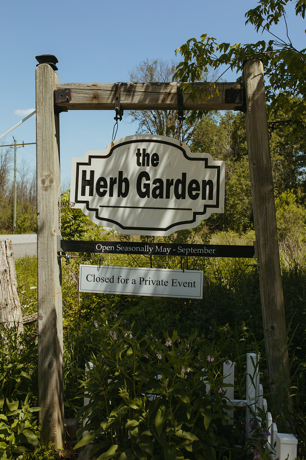 JessicaClayton-the-herb-garden-wedding-02