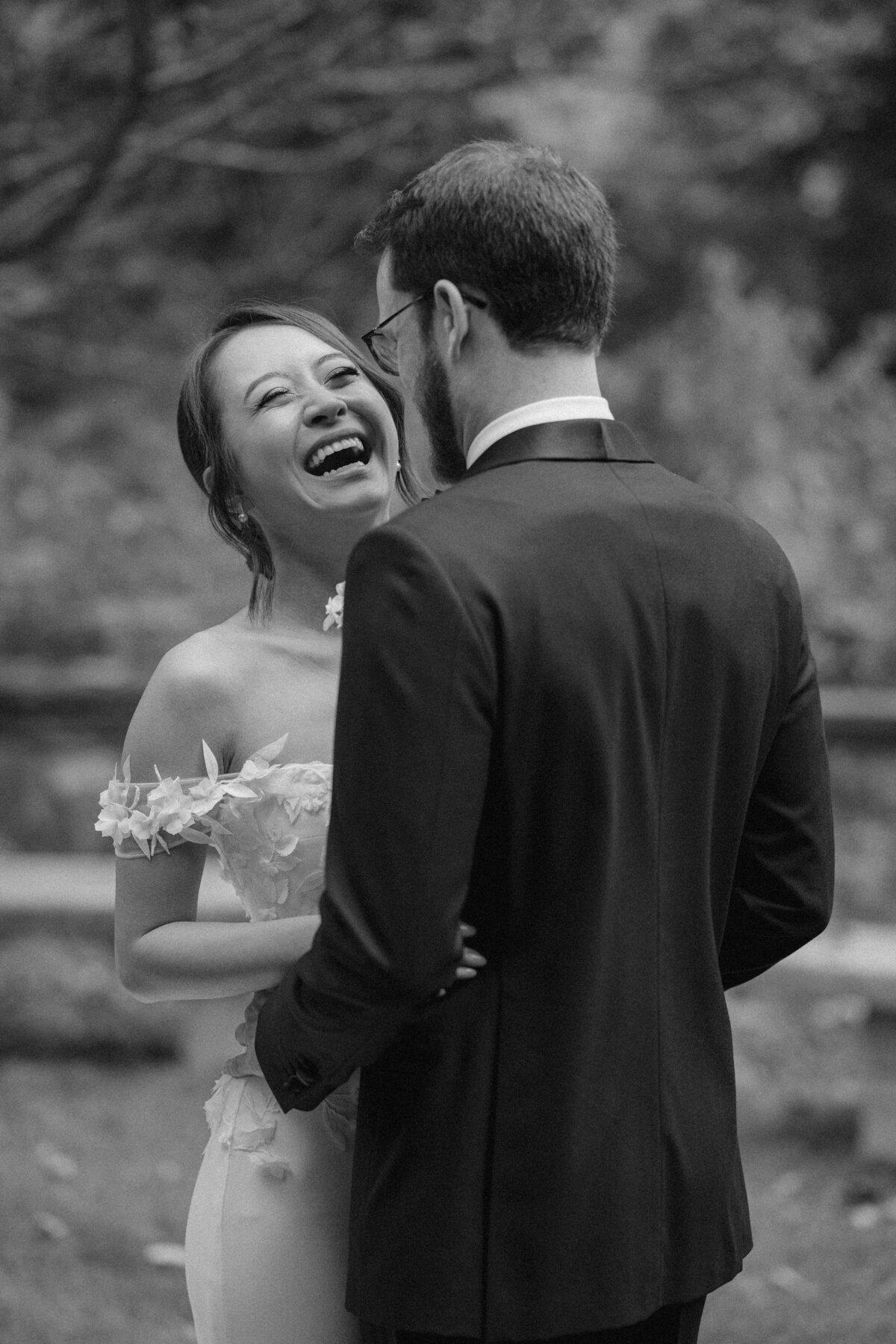 Grace & Ardor Co. East Coast Wedding Engagement Photography Pennsylvania New York City New Jersey Timeless Bold Art Direction Editorial Erin McGeever Parque Ridley Creek Glen Mills Philadelphia-24