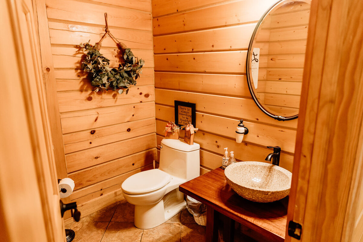 Indoor photo of Montgomery Creek Ranch lodge's comfort room