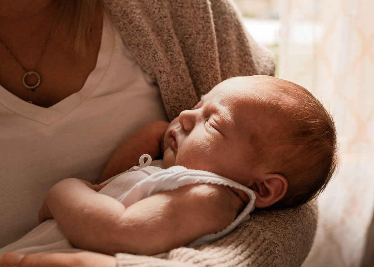 Birth Story Studio Minneapolis St. Paul Maple Grove Twin Cities Minnesota Newborn Maternity Birth Family Photography Photographer Stephanie Lecker - WEB-15