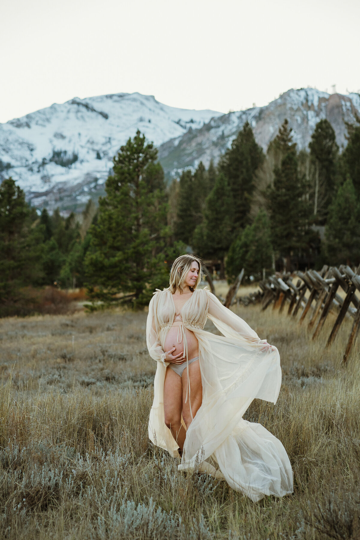 Lake Tahoe-Maternity-Photographer-89