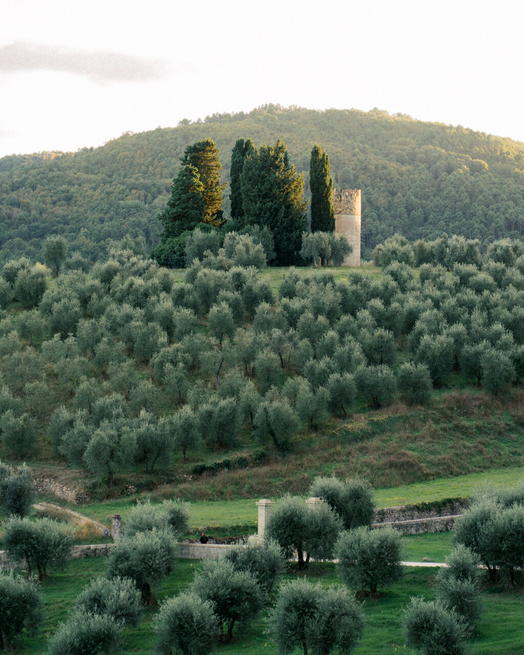 torre-a-cona-tuscany-italy-wedding-photographer-raphaellegranger-16