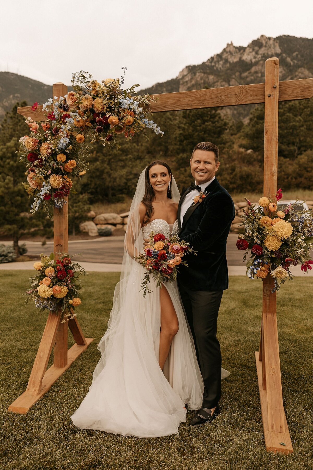 ceremony with bride and groom