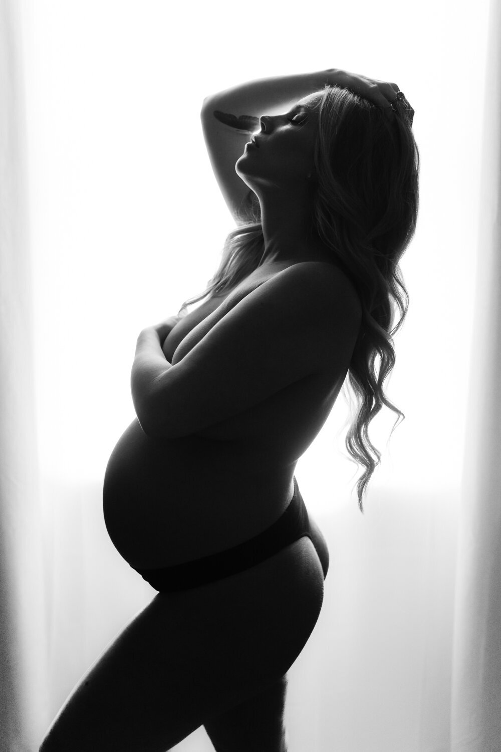 maternity boudoir pregnant