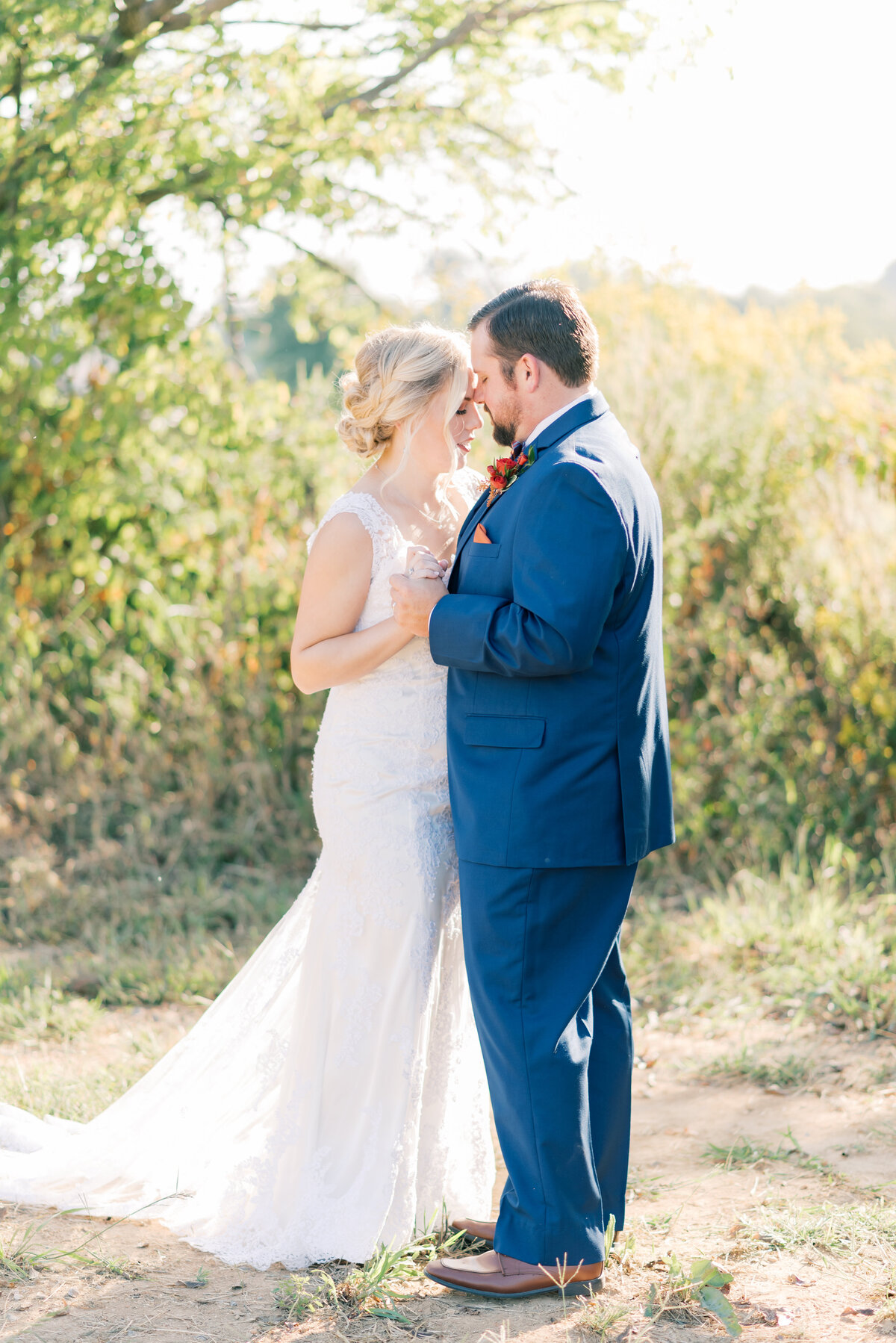 sunset-first-look-bride-and-groom