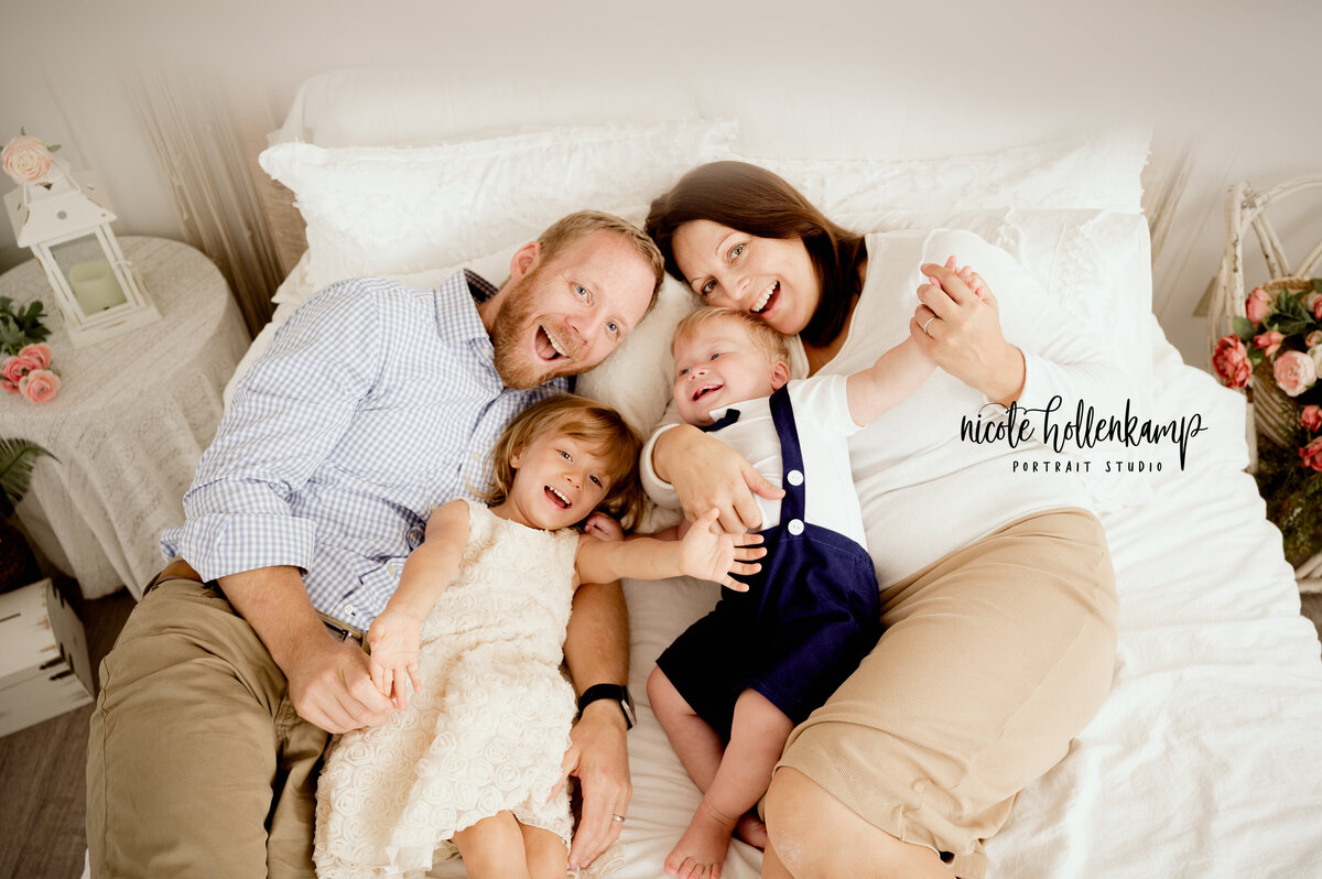 family and newborn photography in central mn