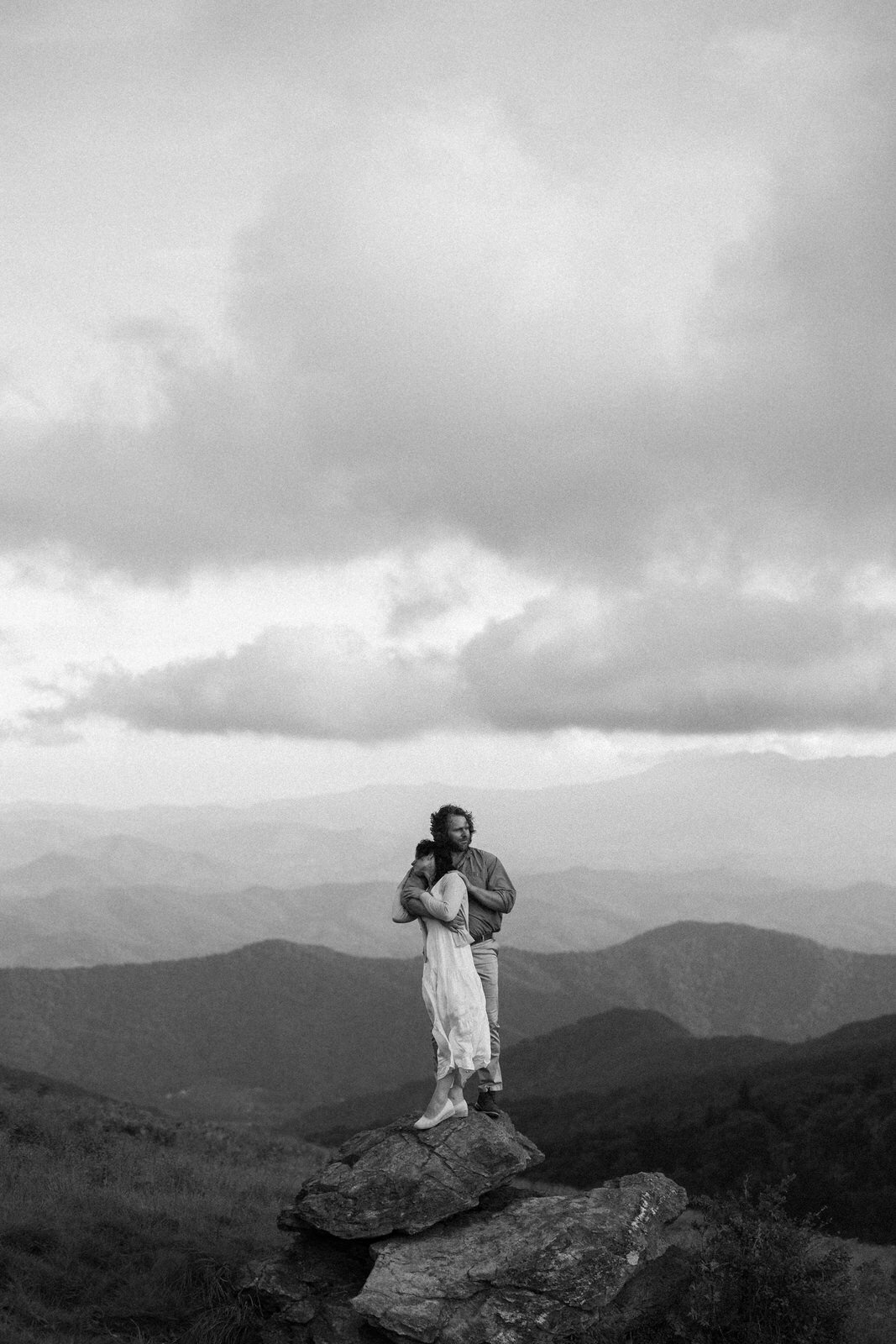 destination-wedding-photographer-enagagement-photography-42