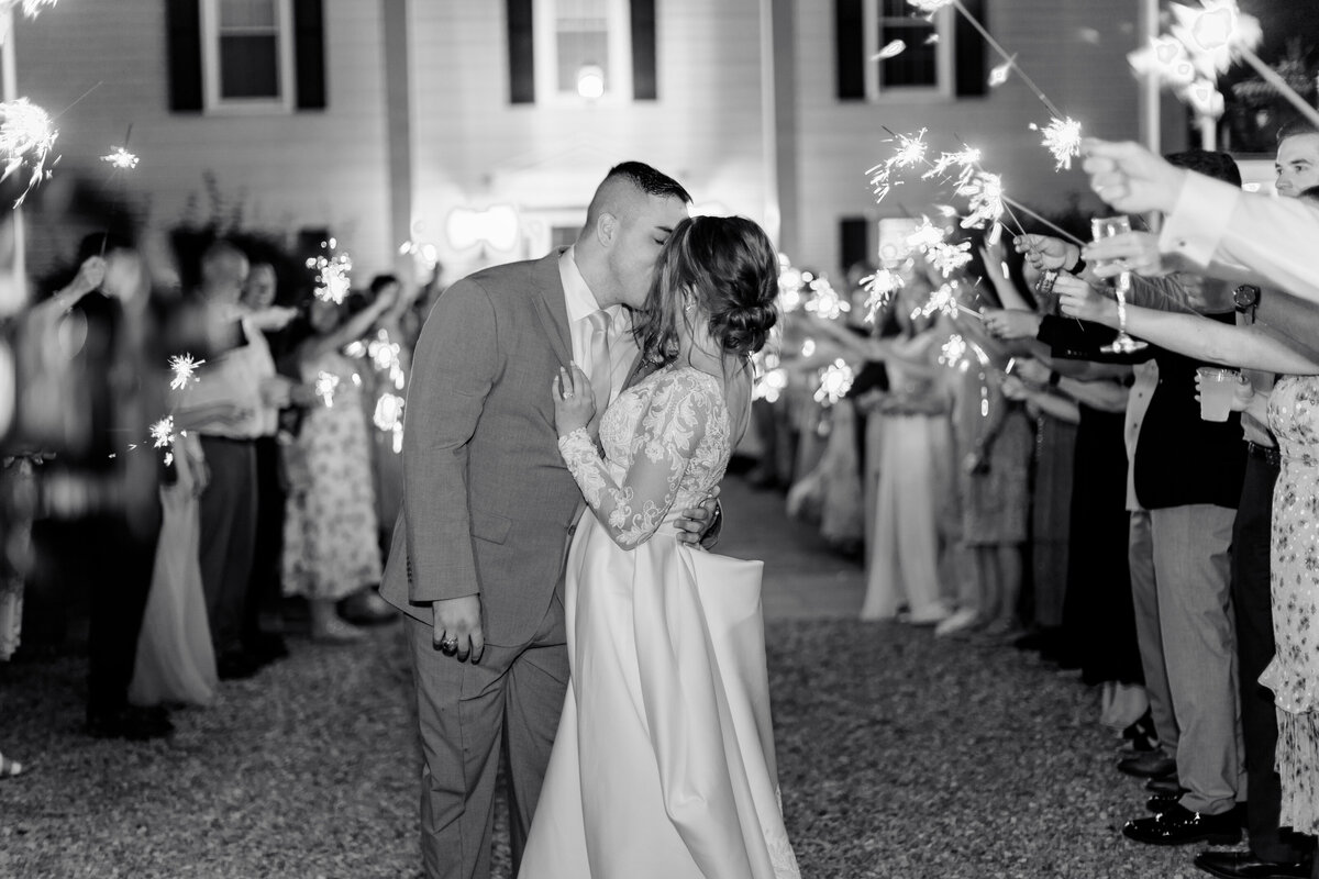 Amber-Grove-Richmond-VA-Wedding-Photography-LL-68