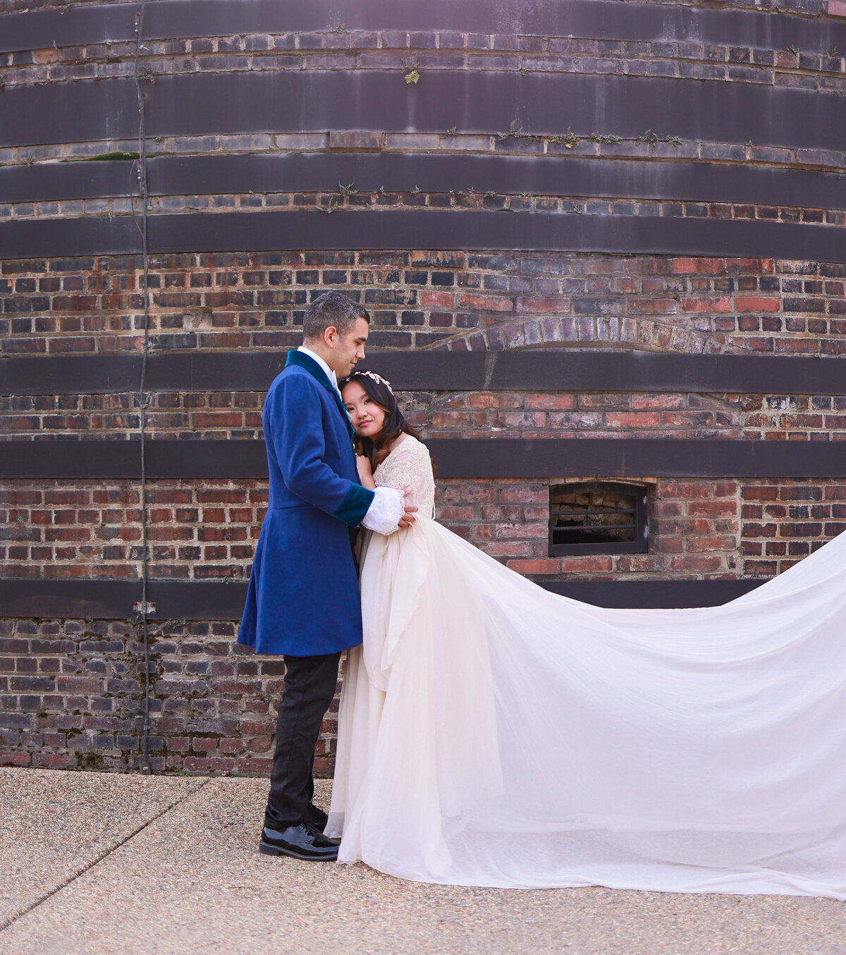 bride and groom holding each other in Louisville Kentucky by Louisville Wedding Photographer Amanda Richardson Photography